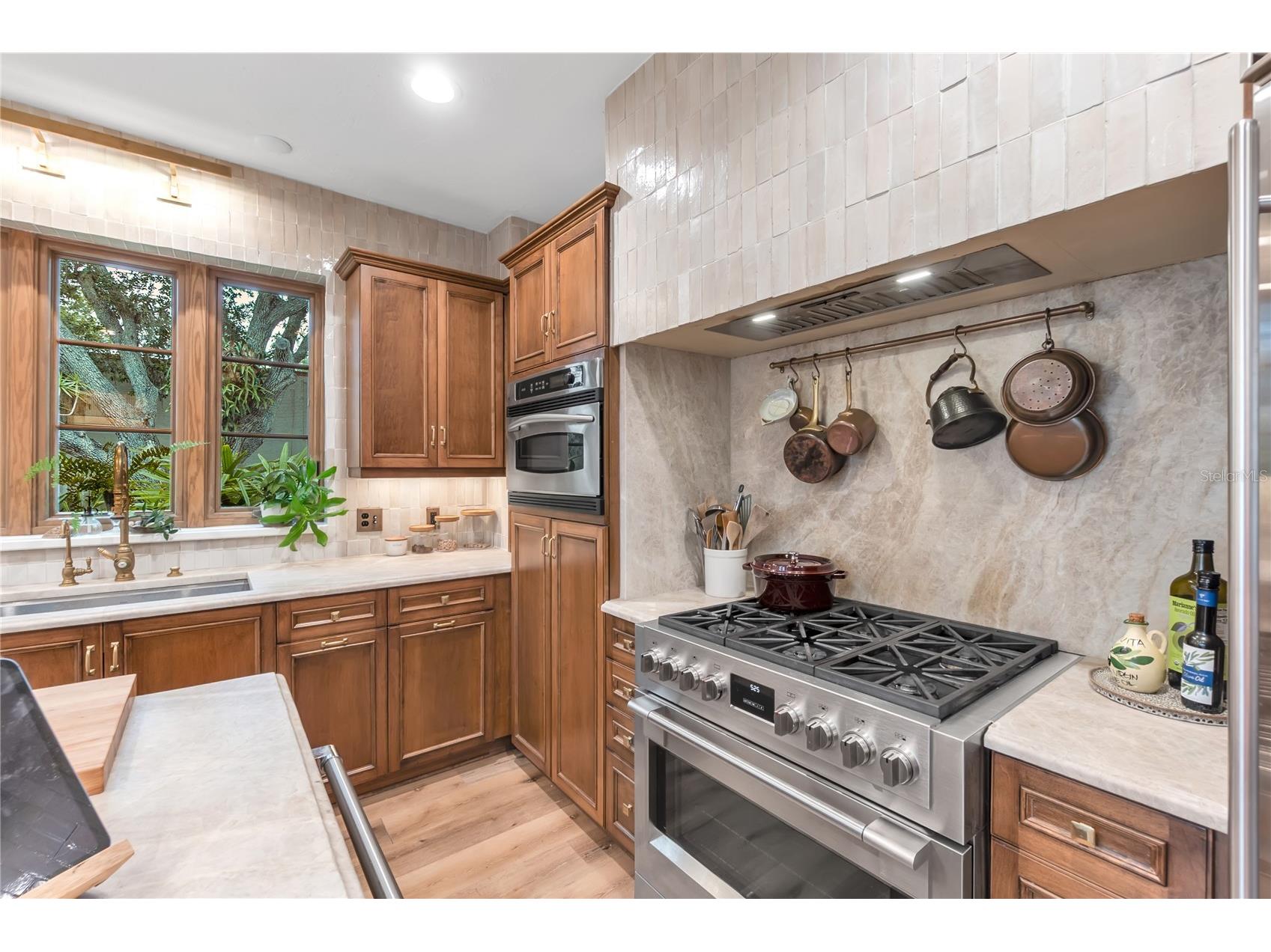 1864 Clematis St Street Sarasota FL 34239 A4696114 image22