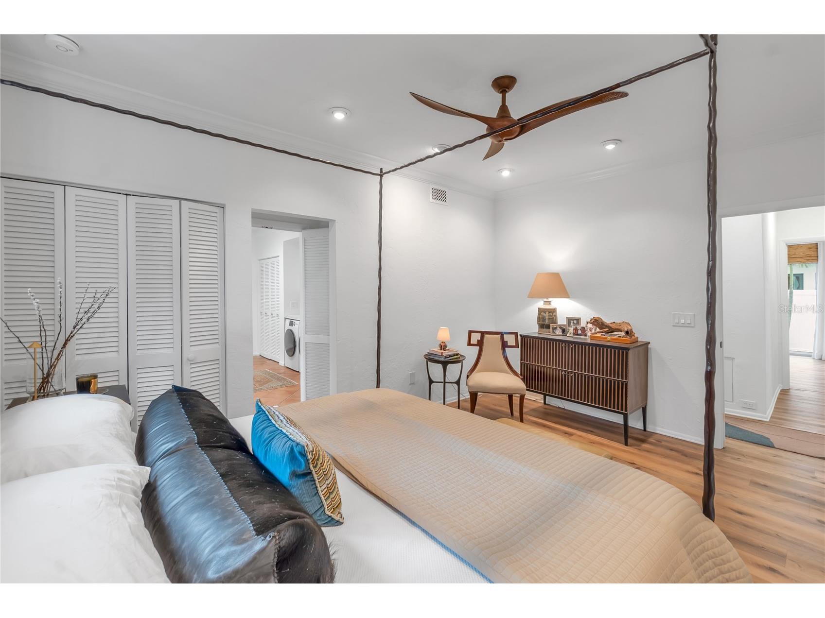 1864 Clematis St Street Sarasota FL 34239 A4696114 image24