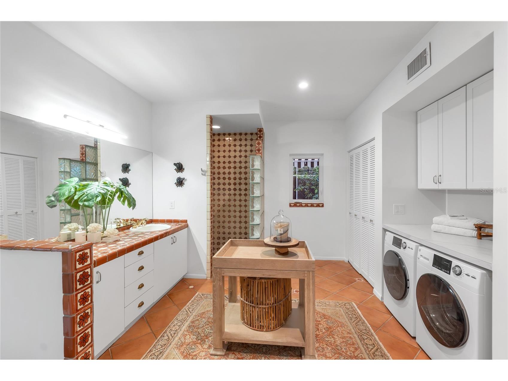 1864 Clematis St Street Sarasota FL 34239 A4696114 image25