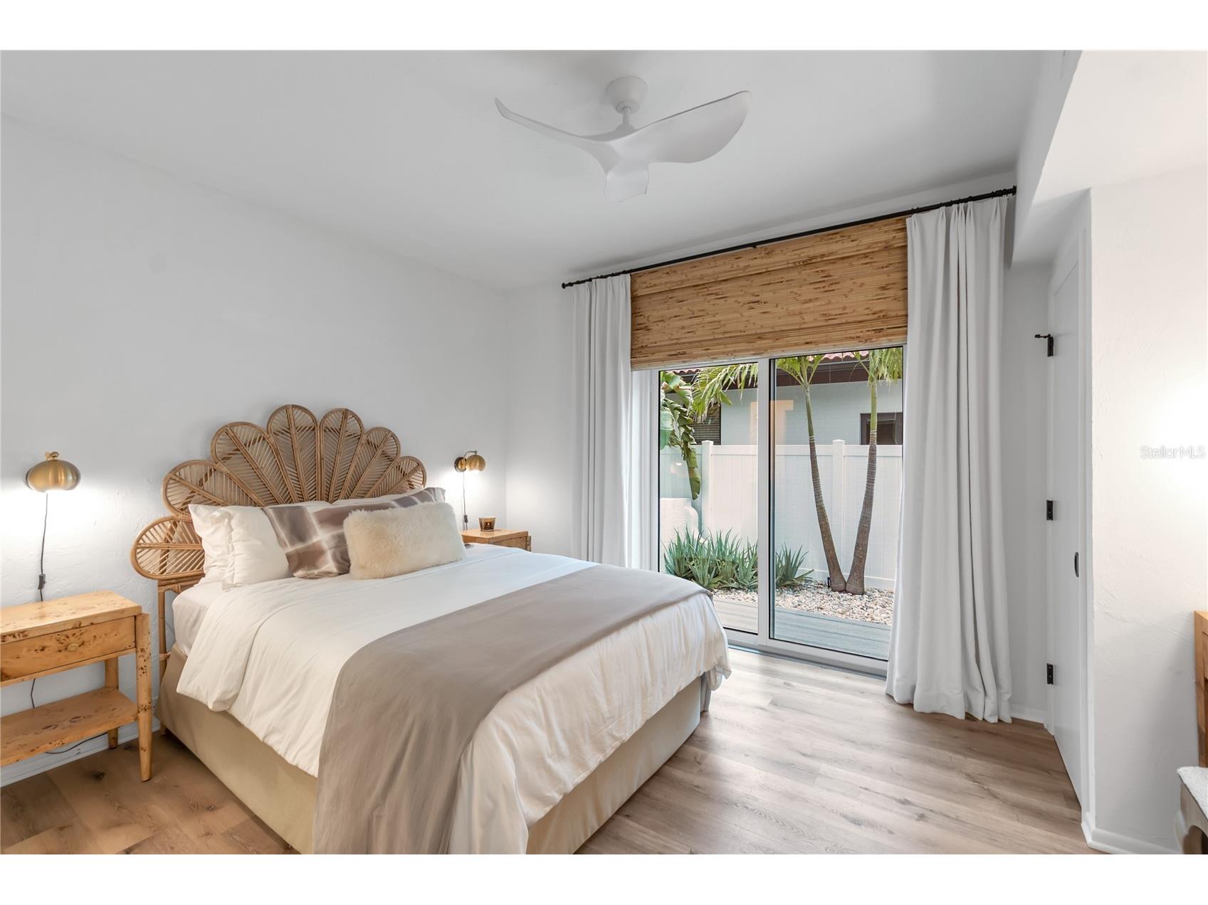 1864 Clematis St Street Sarasota FL 34239 A4696114 image27