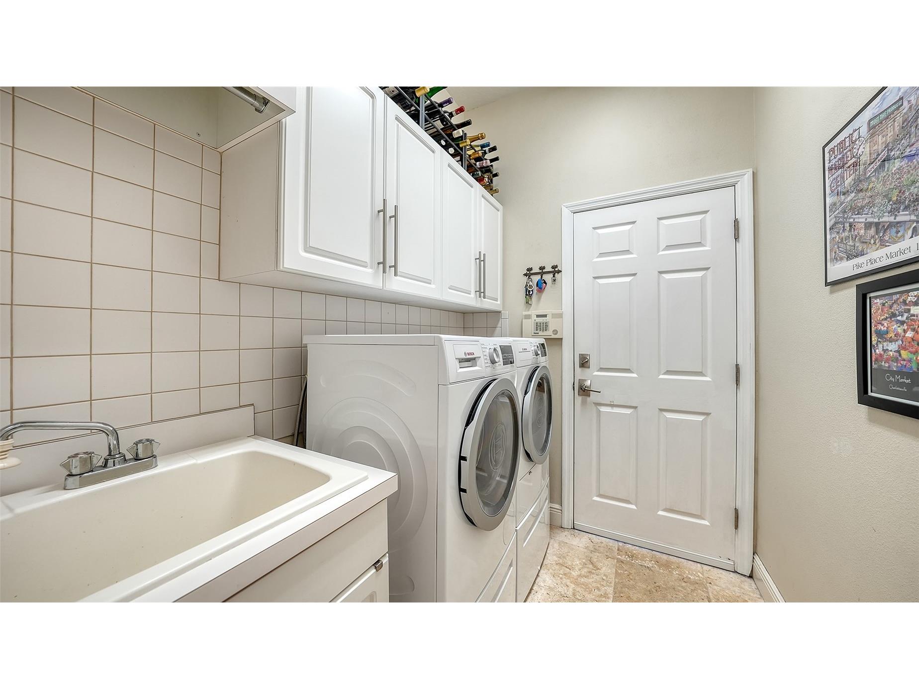 1864 Goldenrod Street Sarasota FL 34239 A4676645 image39