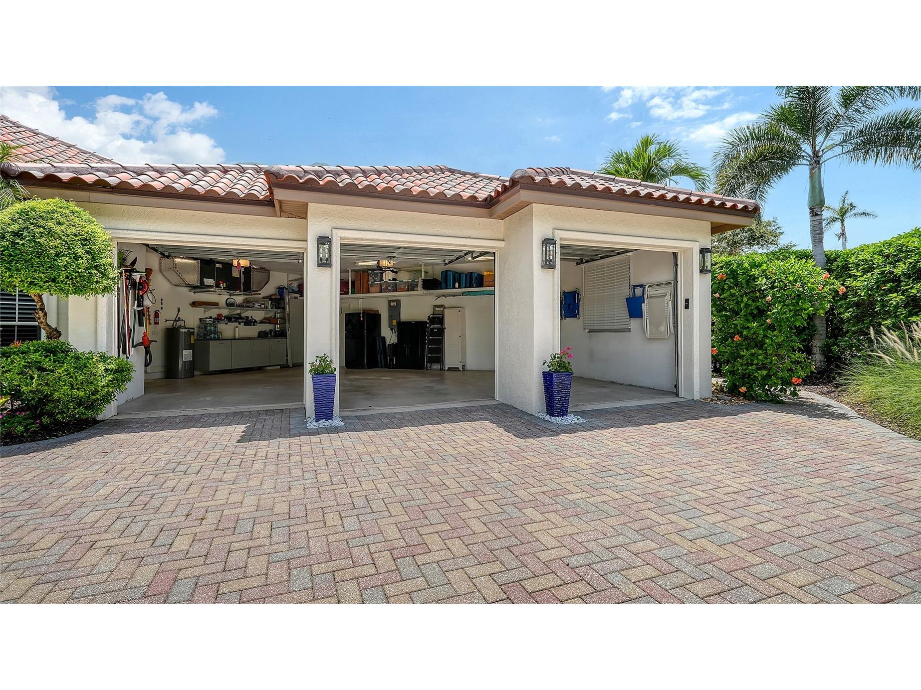 1864 Goldenrod Street Sarasota FL 34239 A4676645 image49