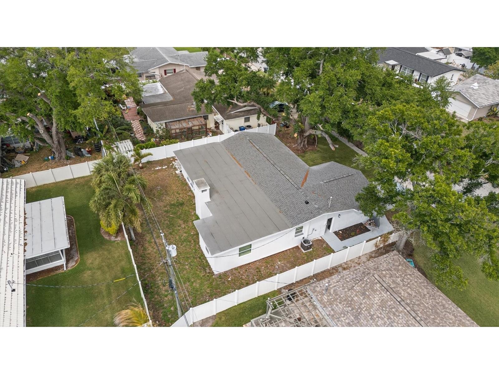 1864 Paradise Lane Clearwater FL 33756 TB8492743 image13