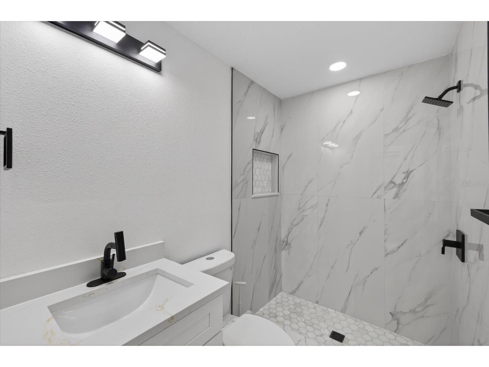 1864 Paradise Lane Clearwater FL 33756 TB8492743 image21