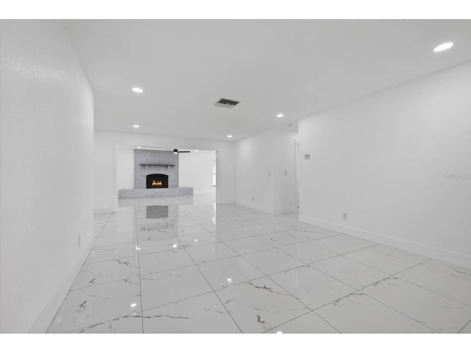 1864 Paradise Lane Clearwater FL 33756 TB8492743 image27