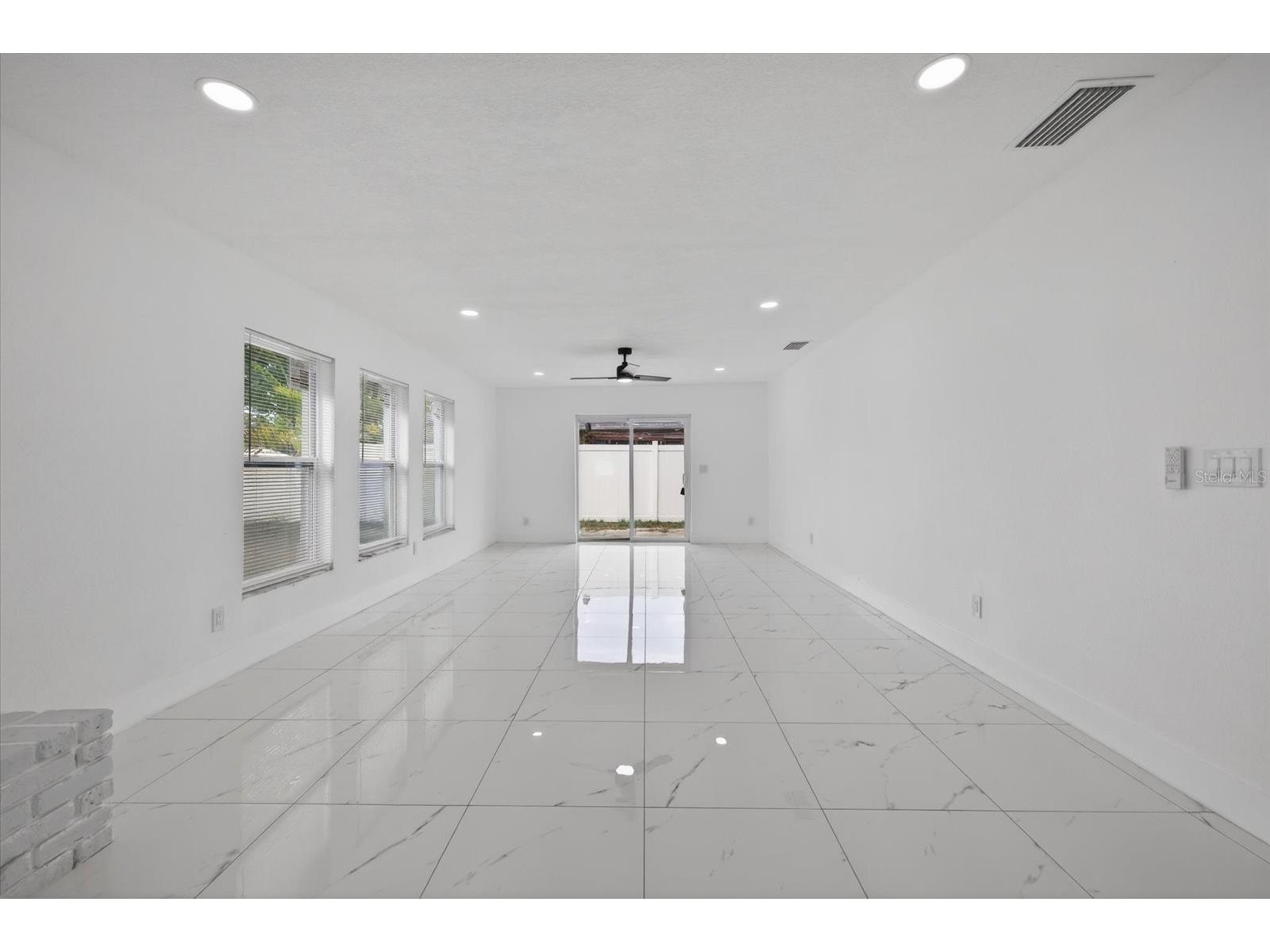 1864 Paradise Lane Clearwater FL 33756 TB8492743 image34