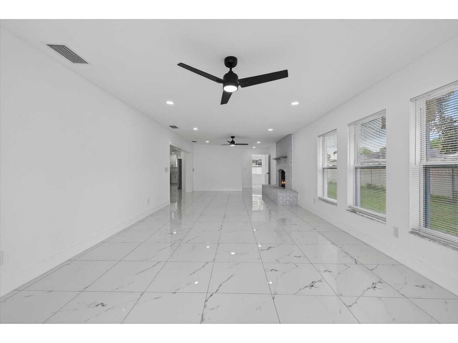 1864 Paradise Lane Clearwater FL 33756 TB8492743 image36