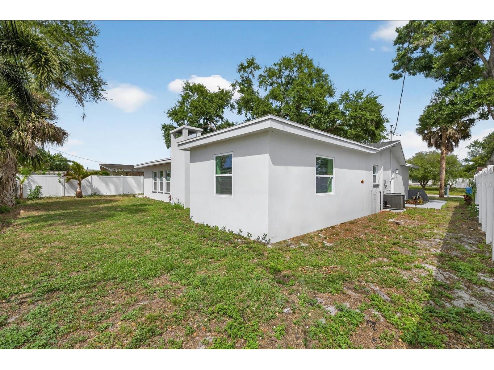 1864 Paradise Lane Clearwater FL 33756 TB8492743 image7