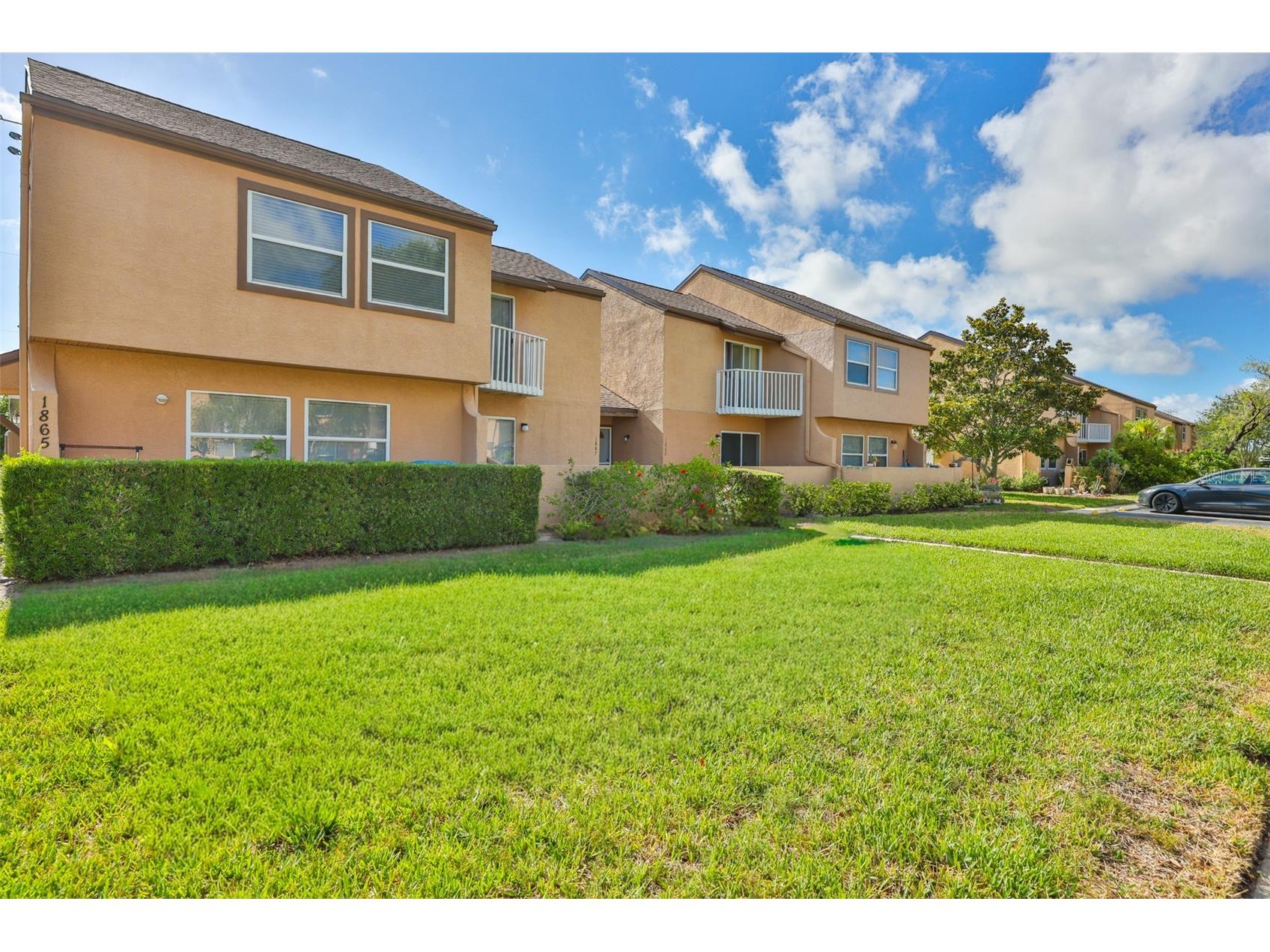 1865 Clearbrooke Drive Clearwater FL 33760 TB8507590 image3