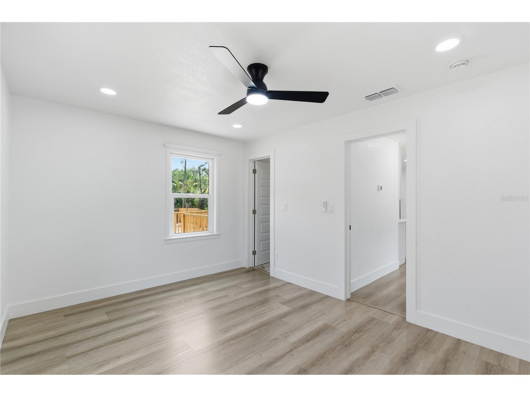 1865 Springtime Avenue Clearwater FL 33755 TB8504579 image11