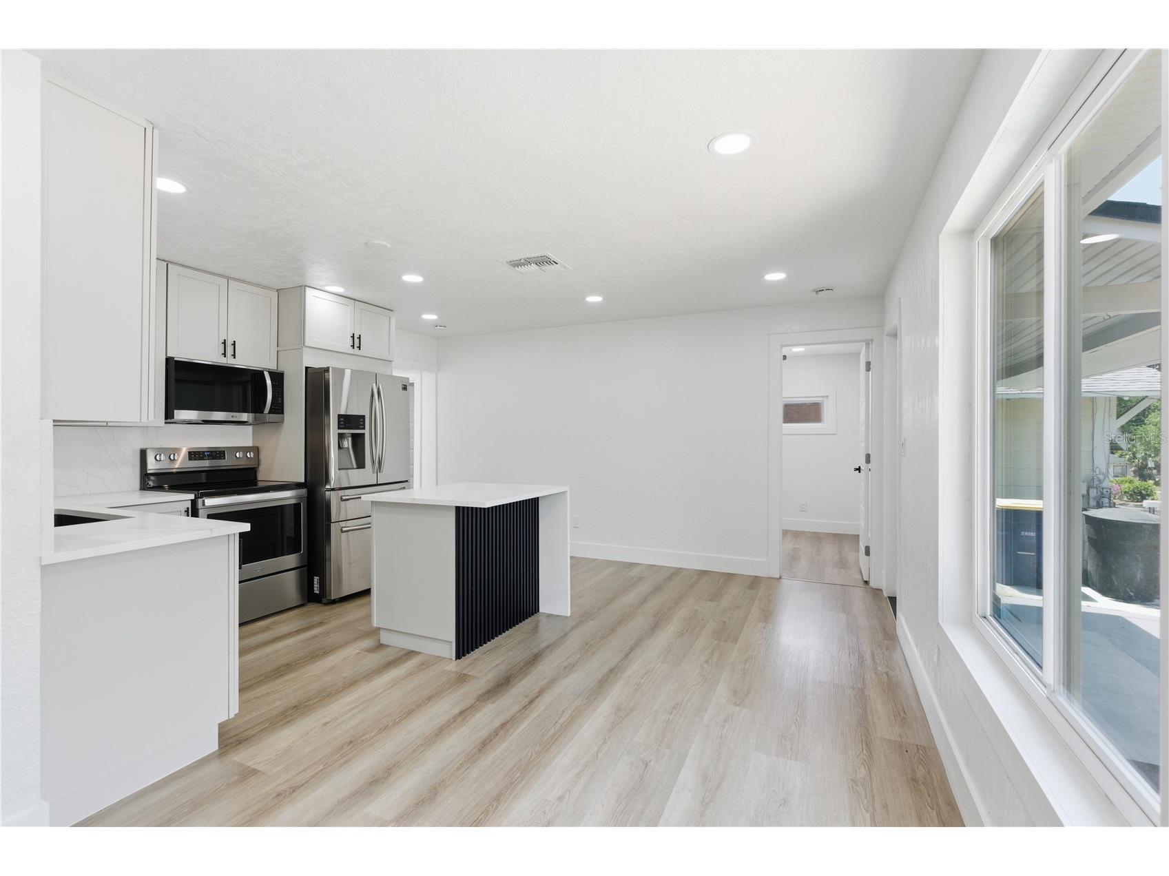 1865 Springtime Avenue Clearwater FL 33755 TB8504579 image7