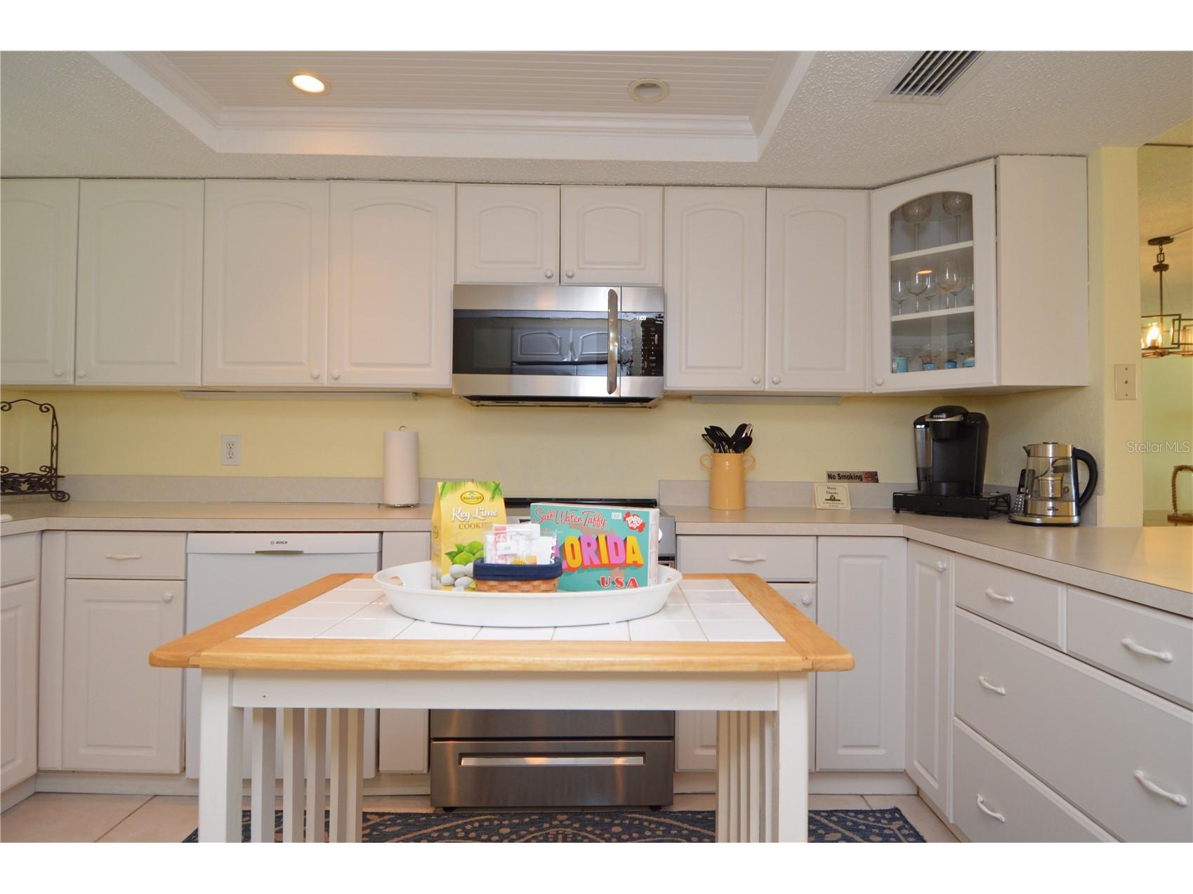18650 Gulf Boulevard #305 Indian Shores FL 33785 TB8502979 image10