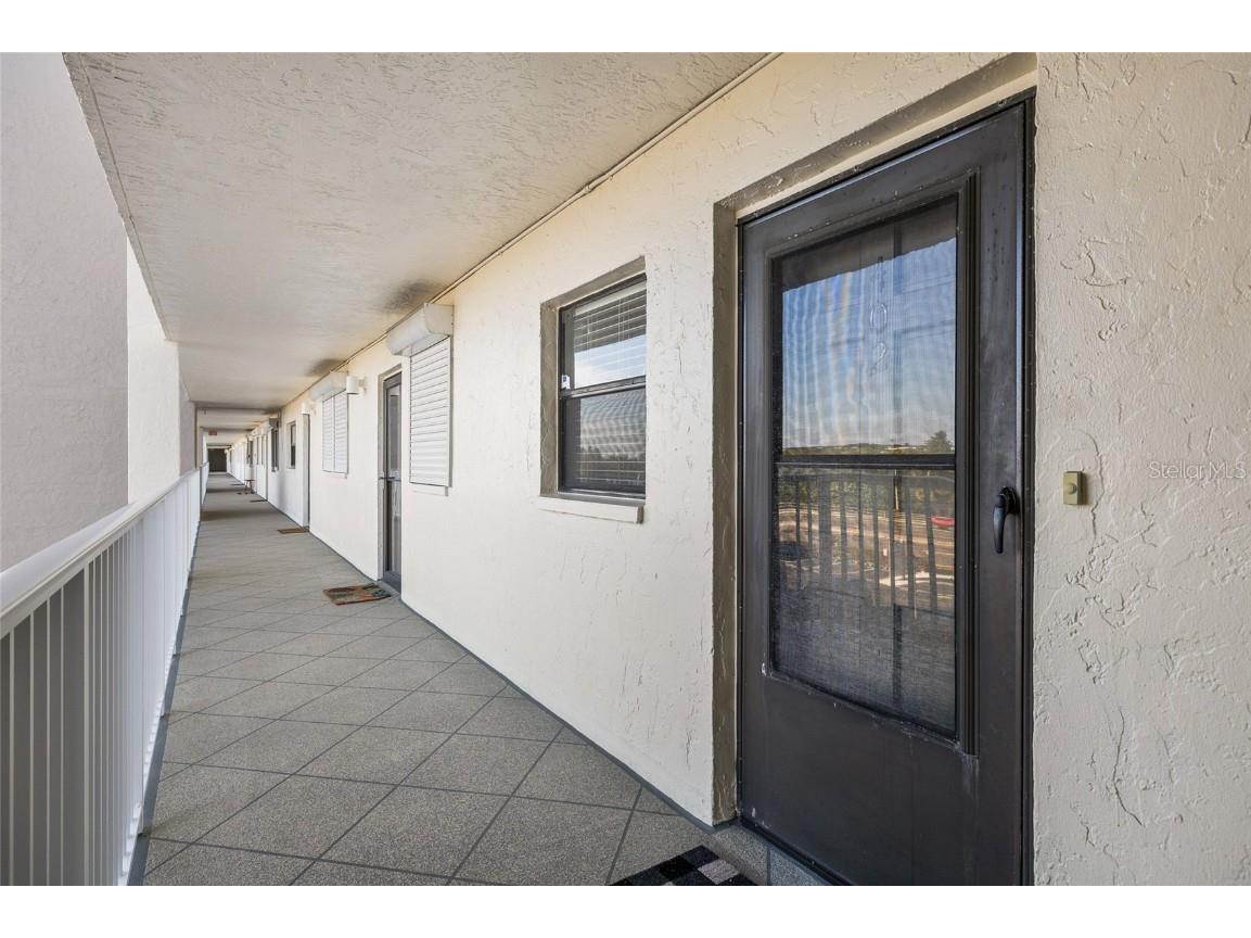 18650 Gulf Boulevard #402 Indian Shores FL 33785 - GULF OF MEXICO TB8446074 image3