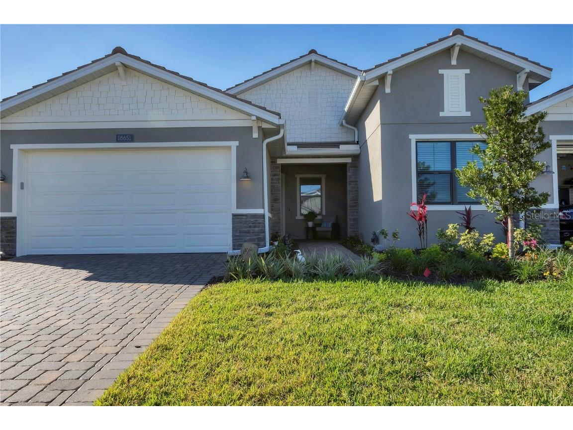 18651 Dayspring Place Venice FL 34293 D6144503 image1