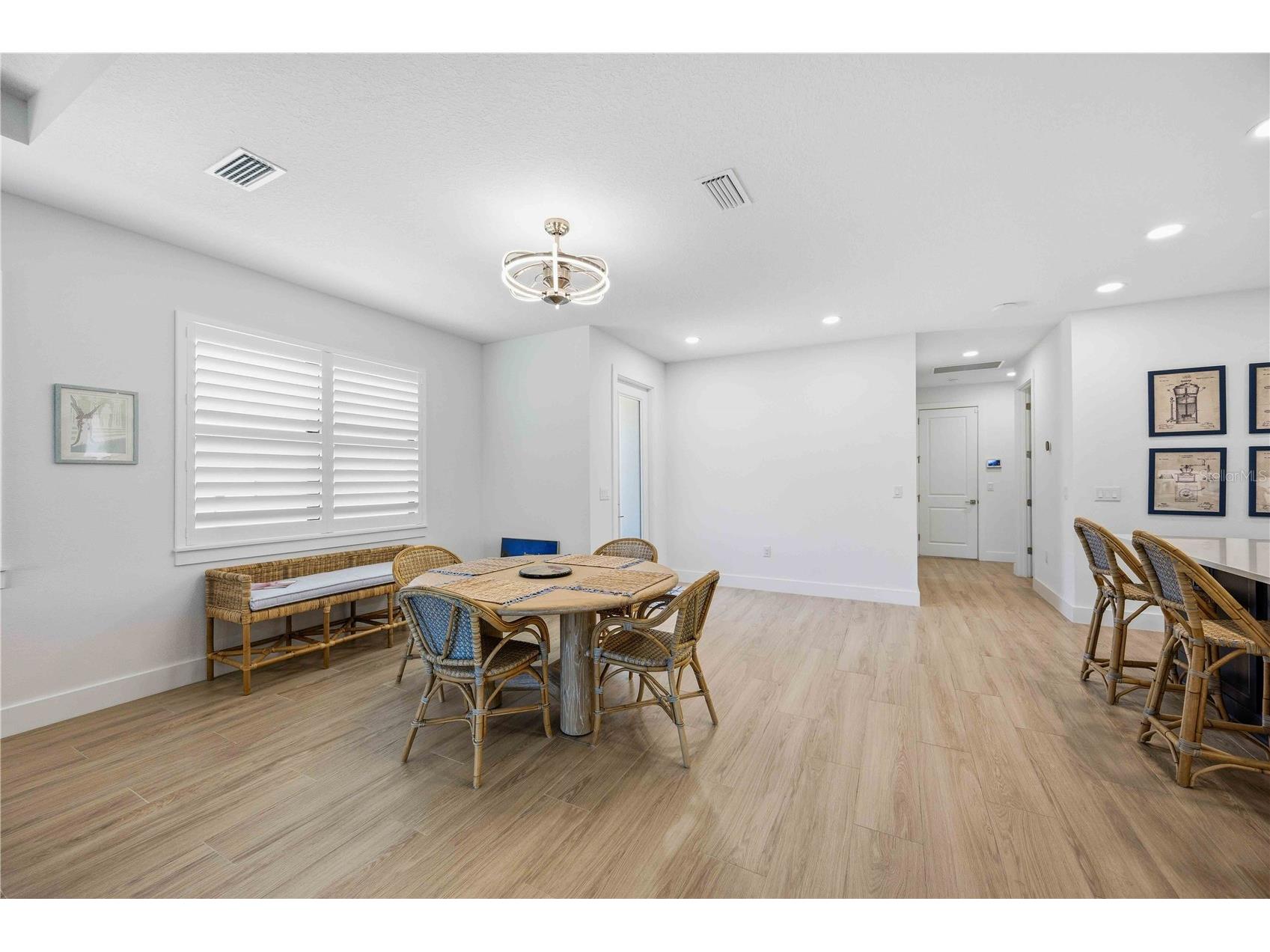 18652 Dayspring Place Venice FL 34293 A4691456 image14