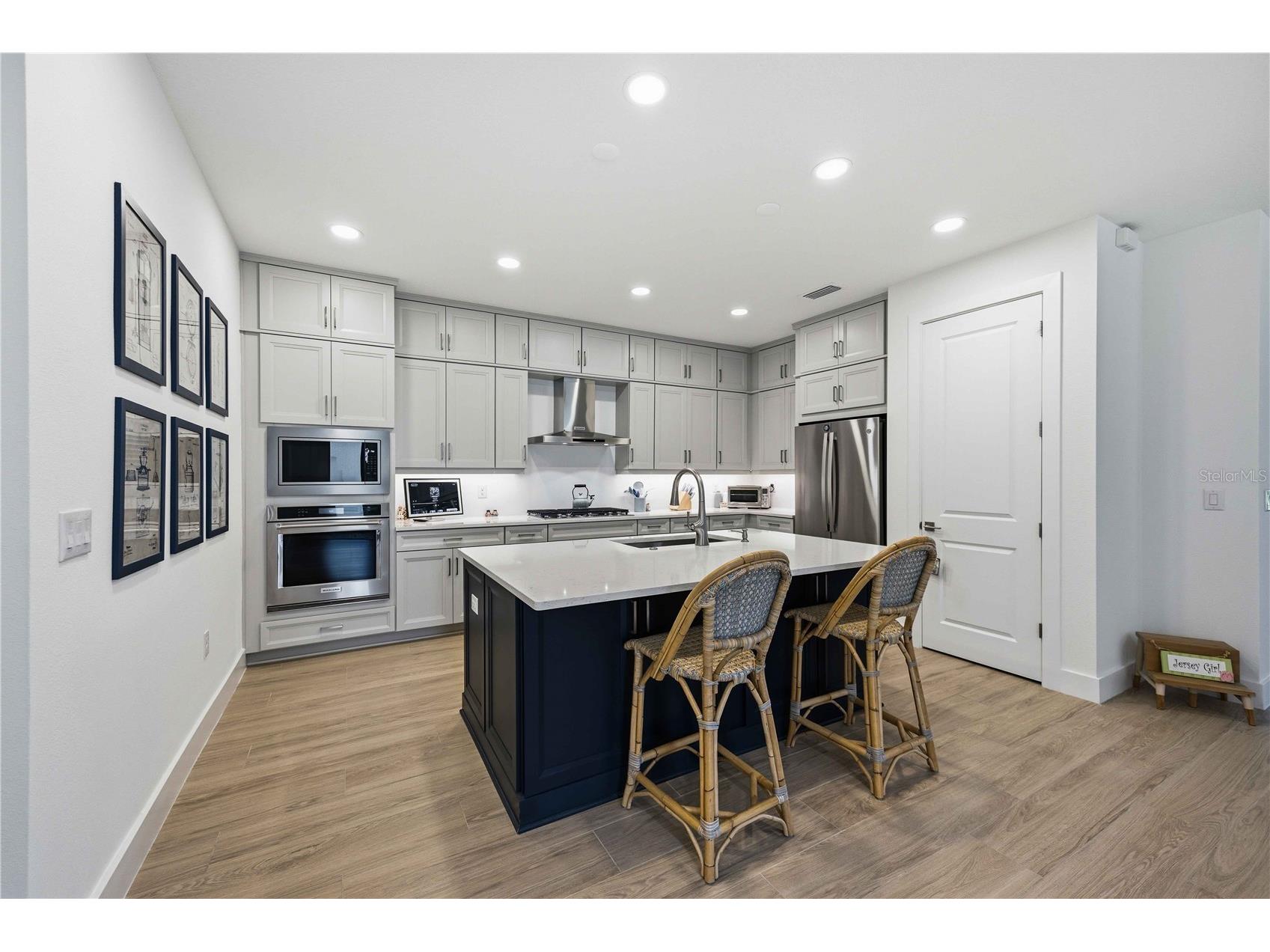 18652 Dayspring Place Venice FL 34293 A4691456 image4
