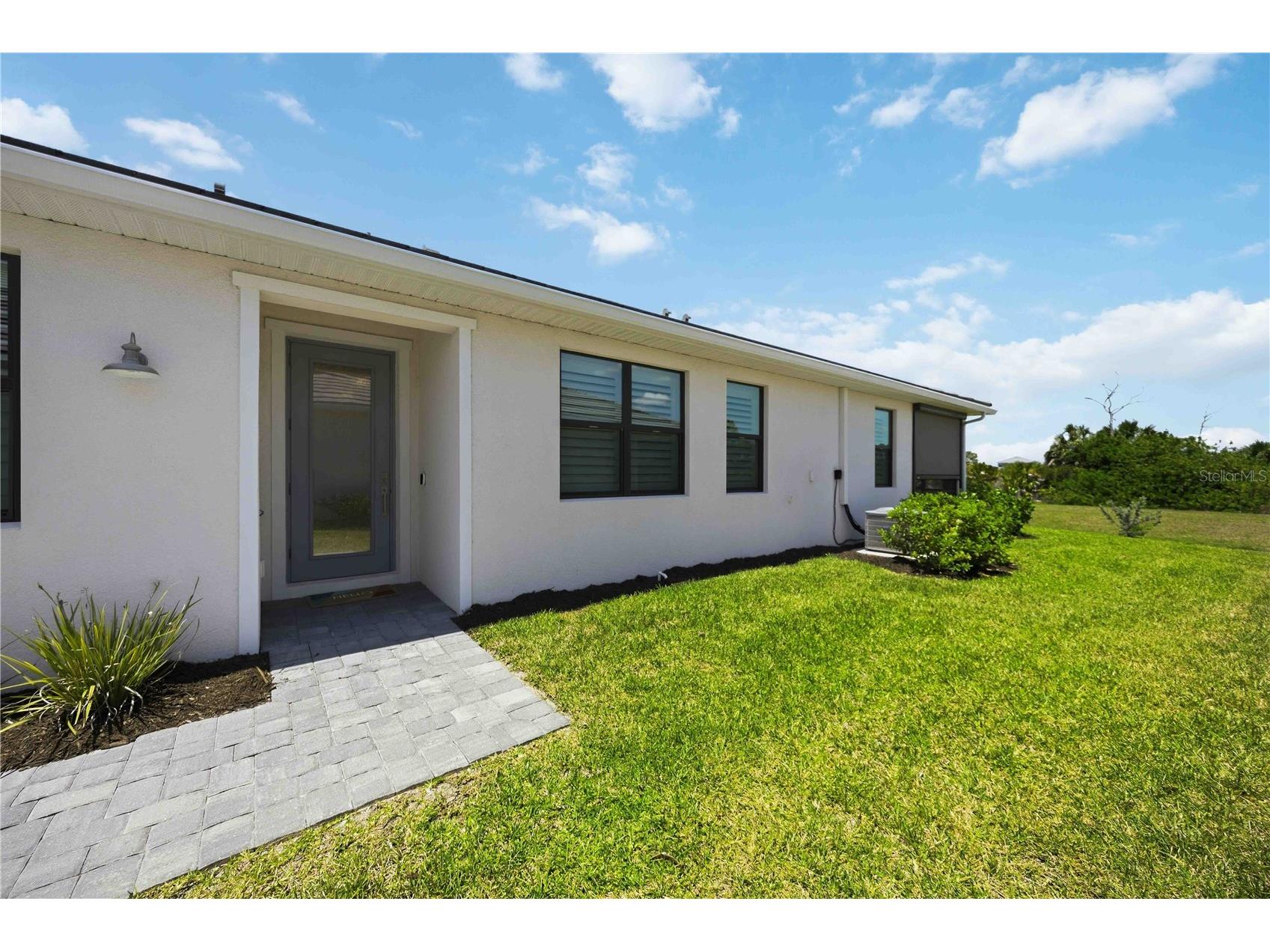 18652 Dayspring Place Venice FL 34293 A4691456 image43