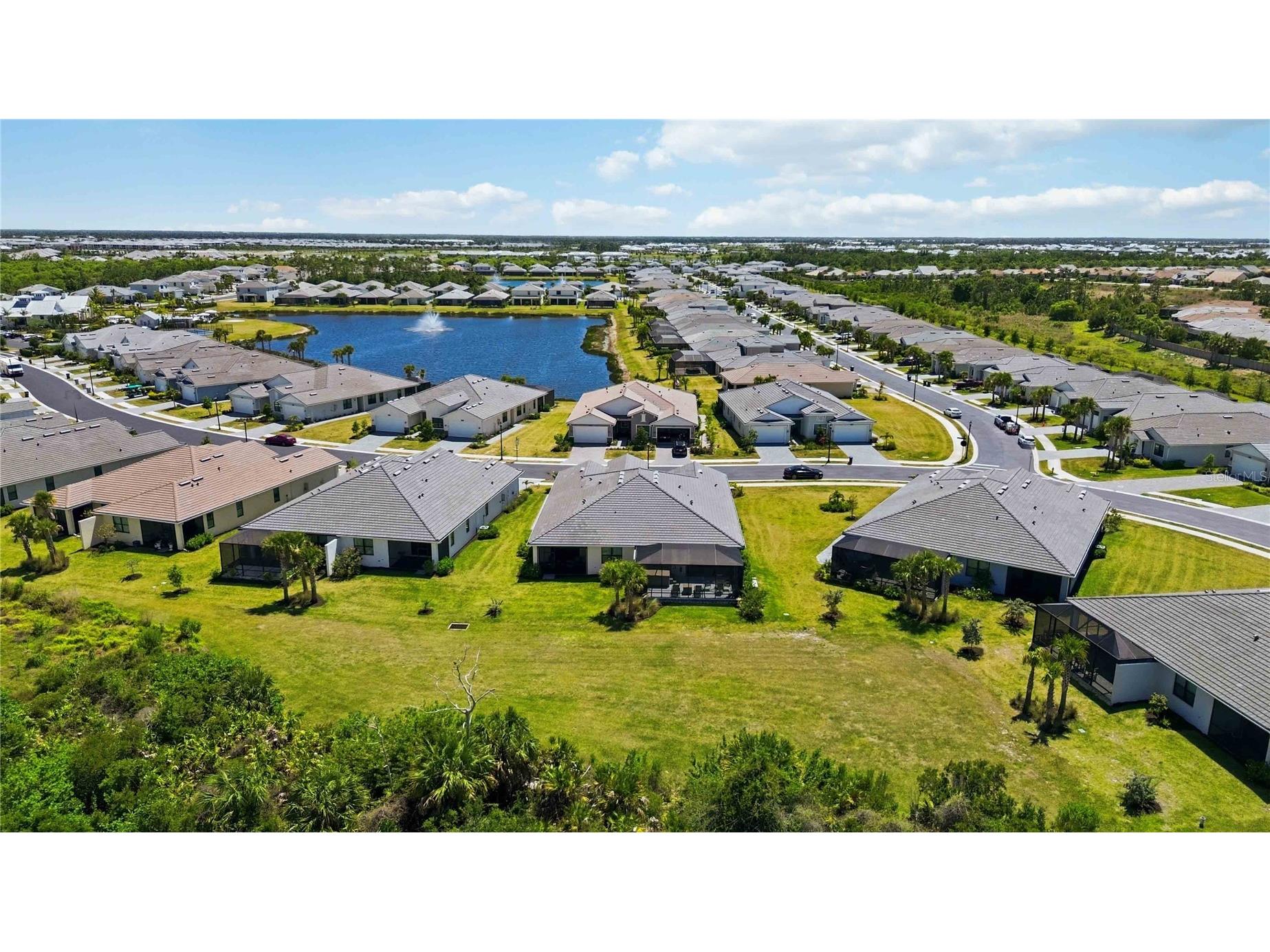 18652 Dayspring Place Venice FL 34293 A4691456 image48