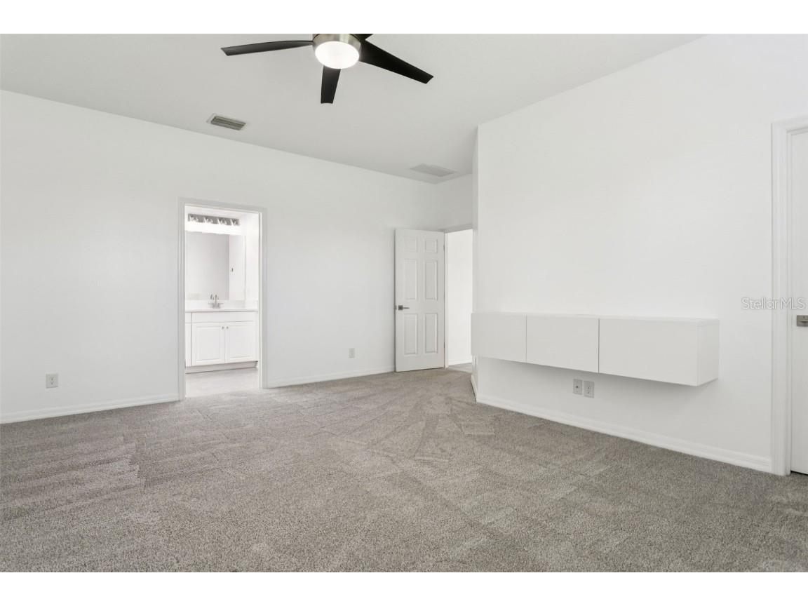 18657 Obregan Drive Spring Hill FL 34610 TB8382189 image32