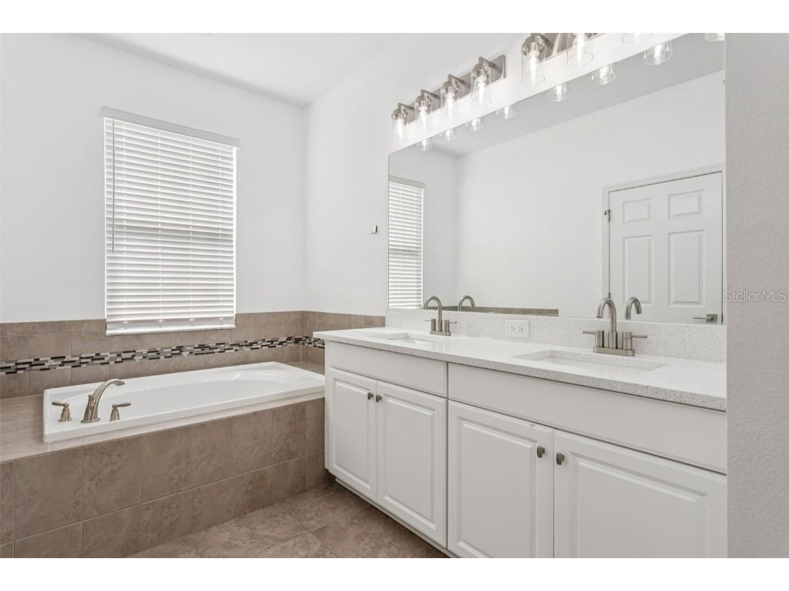 18657 Obregan Drive Spring Hill FL 34610 TB8382189 image33