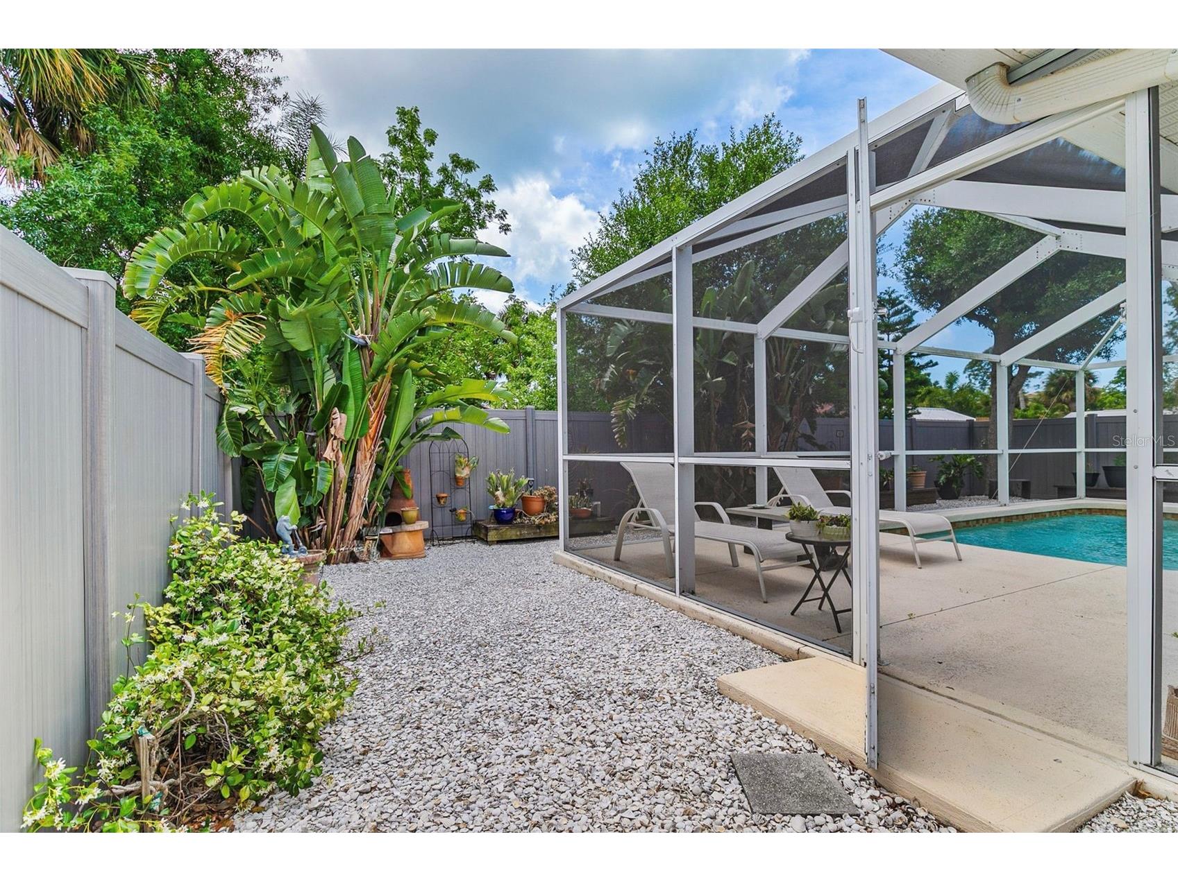 1866 Vamo Drive Sarasota FL 34231 A4691082 image24