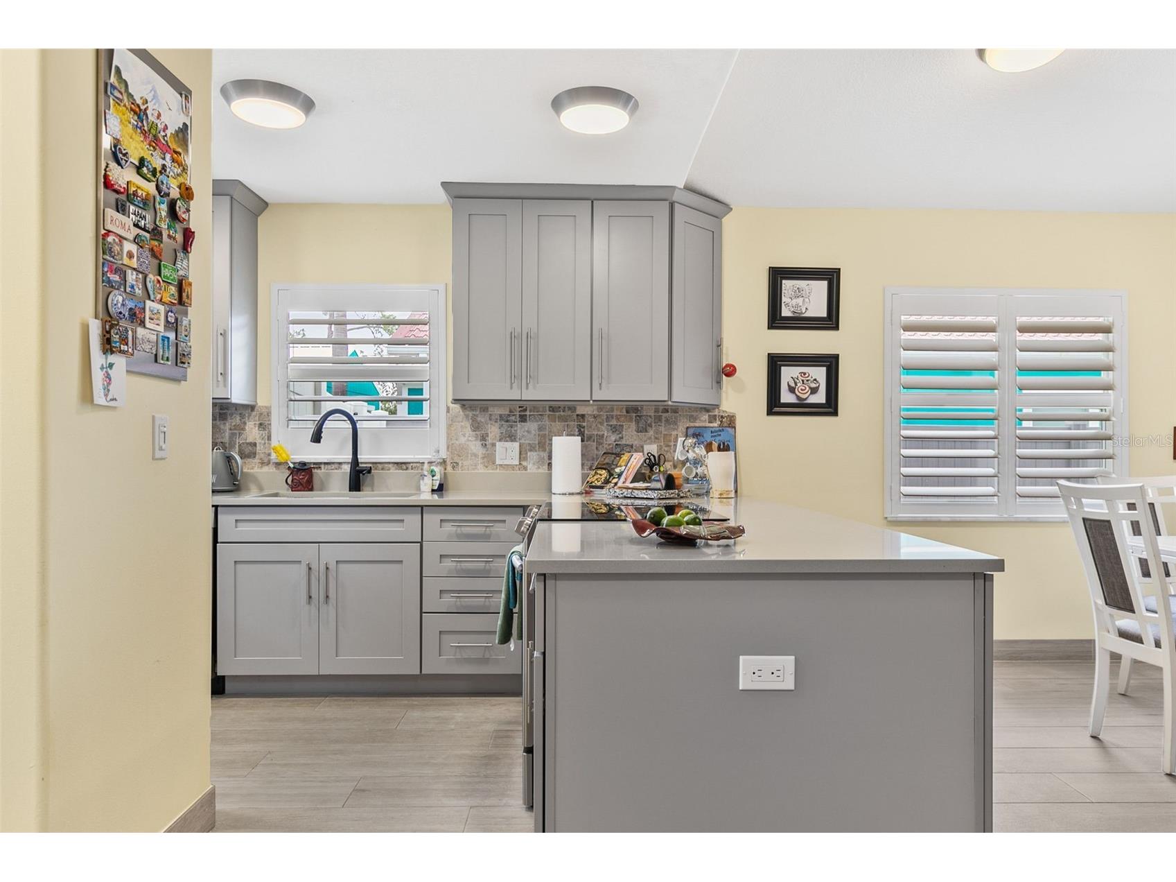 1866 Vamo Drive Sarasota FL 34231 A4691082 image5