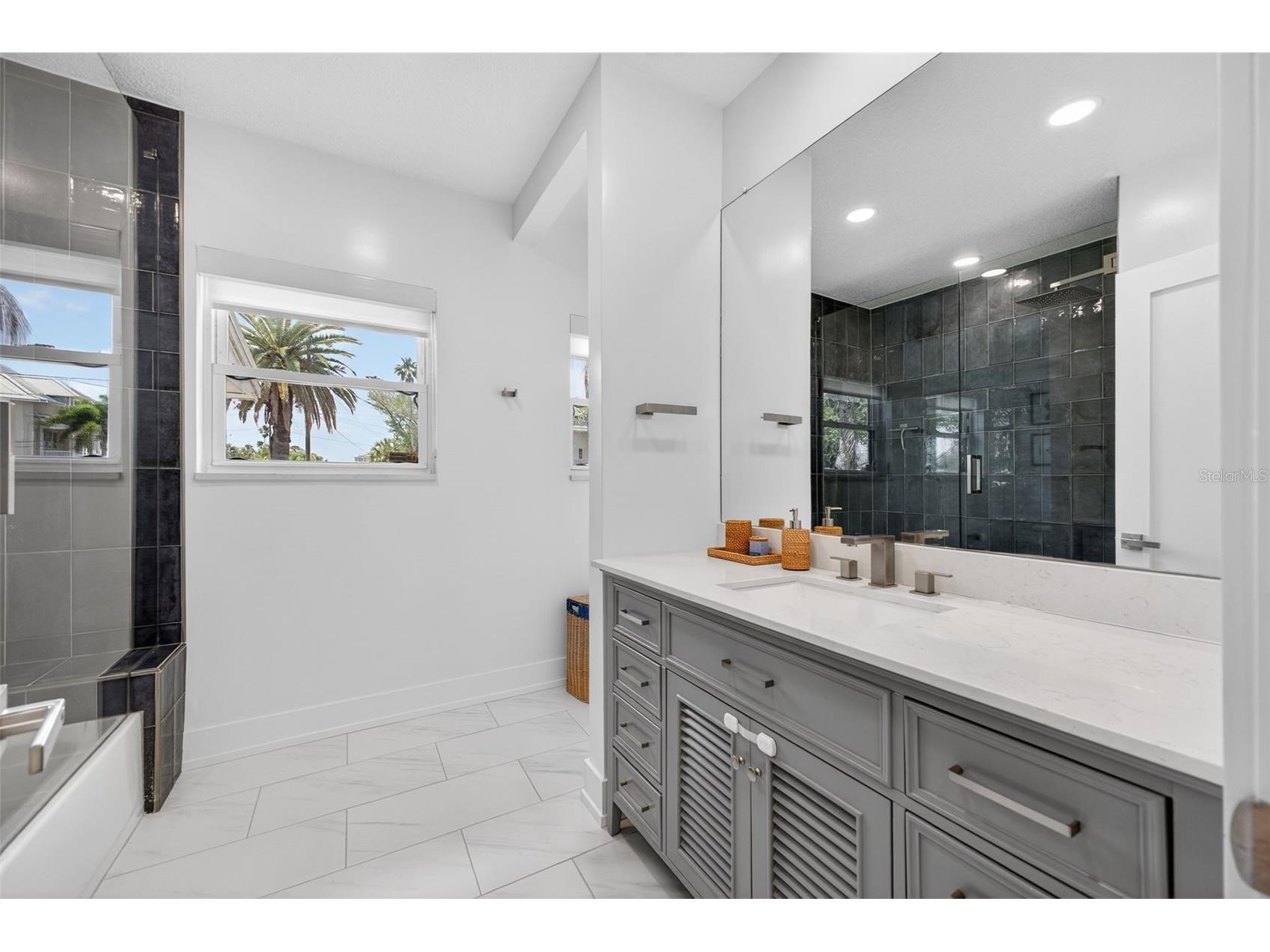 1866 Venetian Point Drive Clearwater FL 33755 - ST JOSEPH SOUND BAY TB8489361 image23