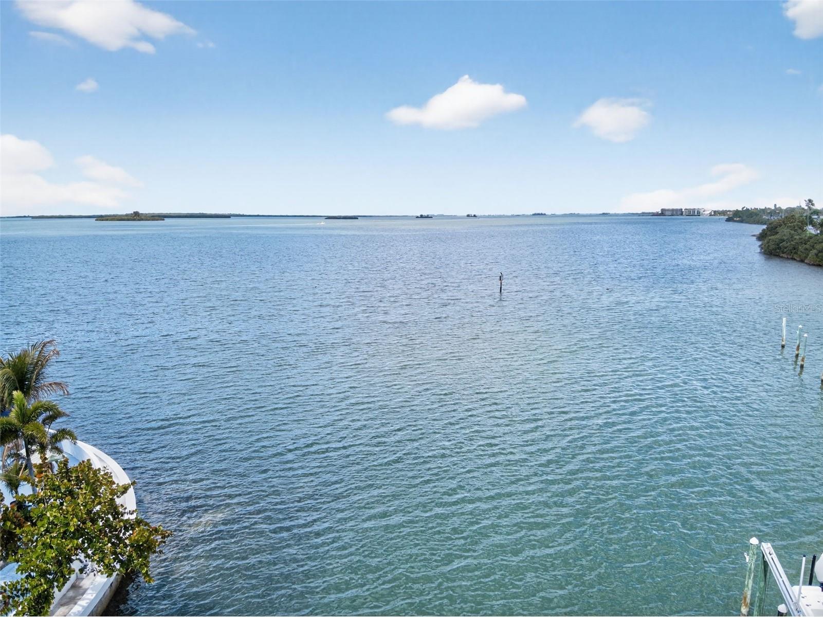 1866 Venetian Point Drive Clearwater FL 33755 - ST JOSEPH SOUND BAY TB8489361 image5