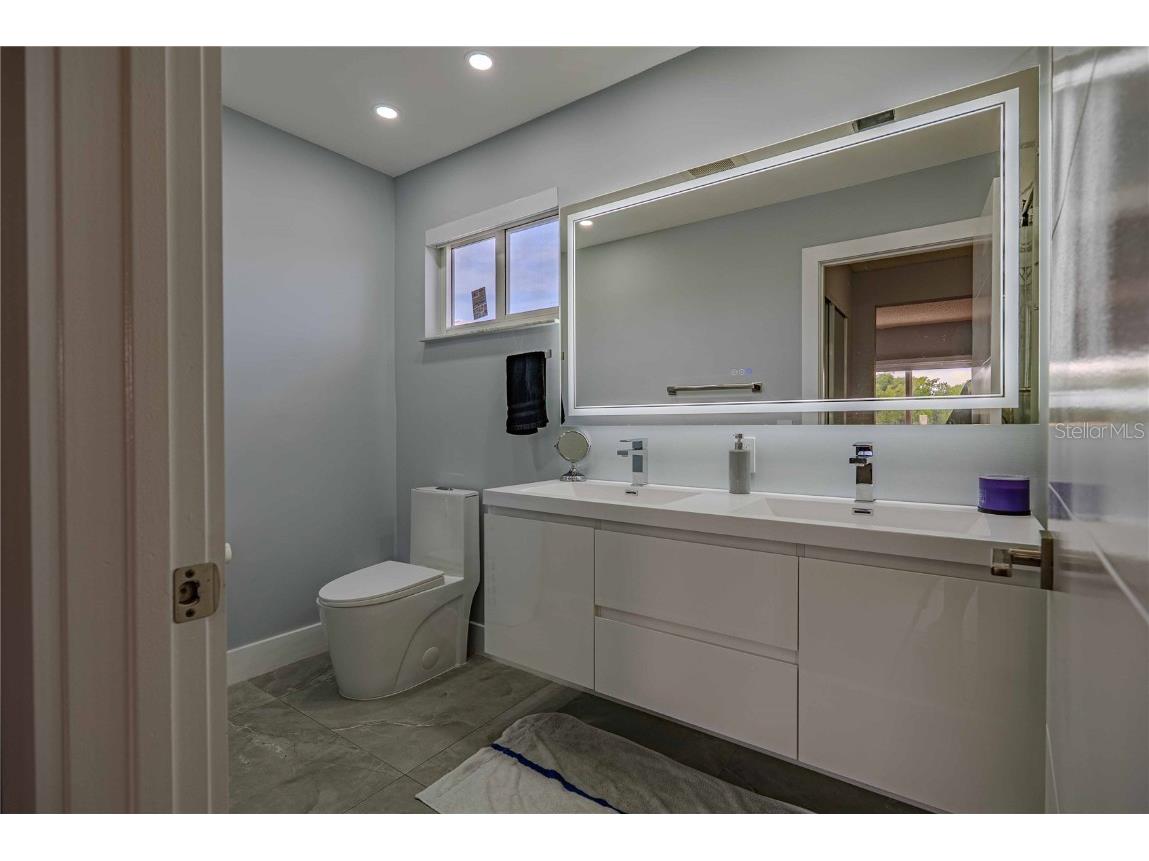 18662 NW 56th Avenue Miami Gardens FL 33055 TB8448182 image33