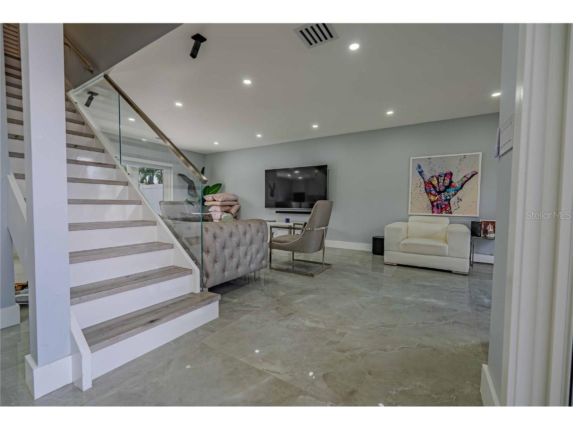 18662 NW 56th Avenue Miami Gardens FL 33055 TB8448182 image4