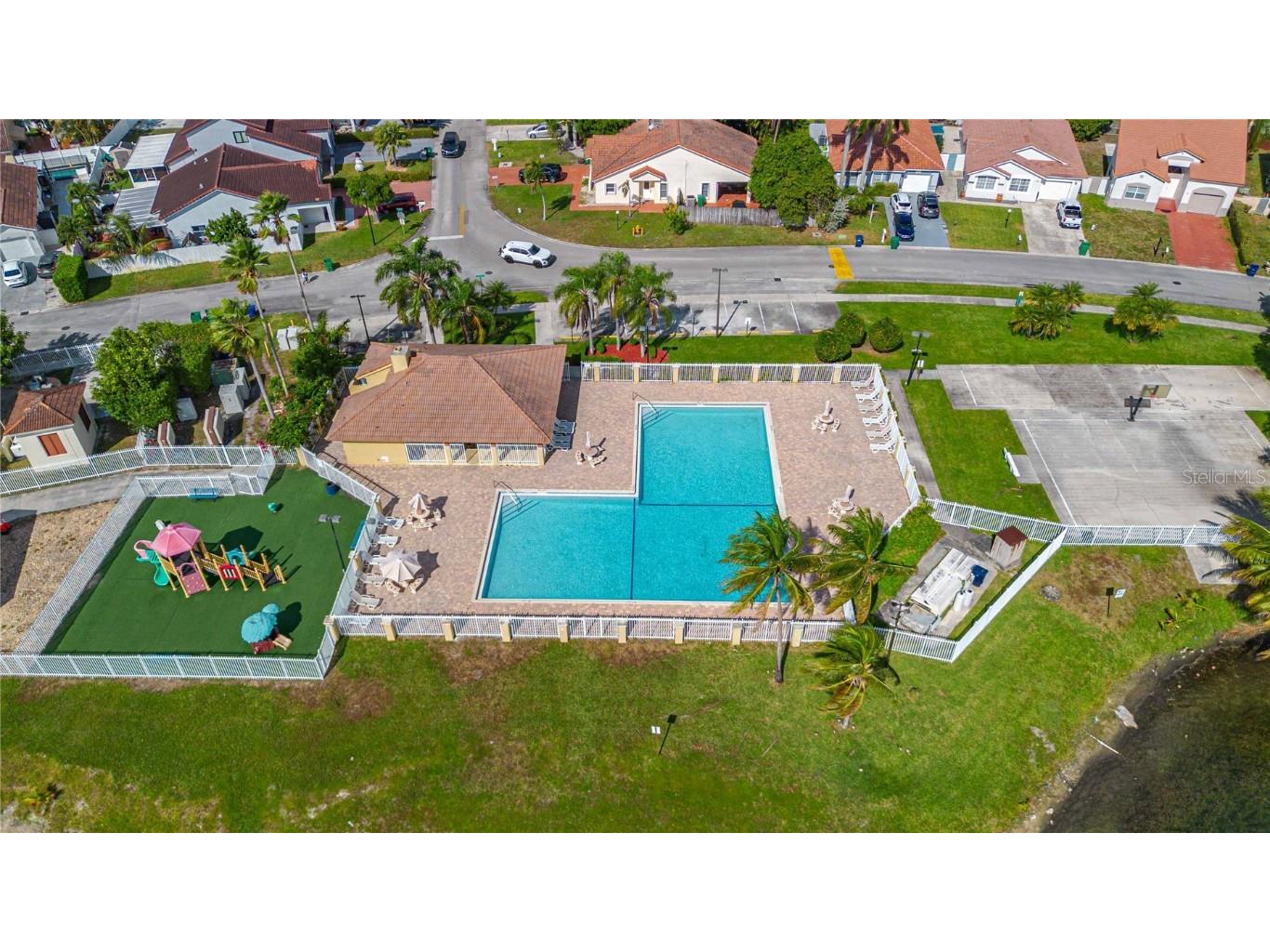 18662 NW 56th Avenue Miami Gardens FL 33055 TB8448182 image49