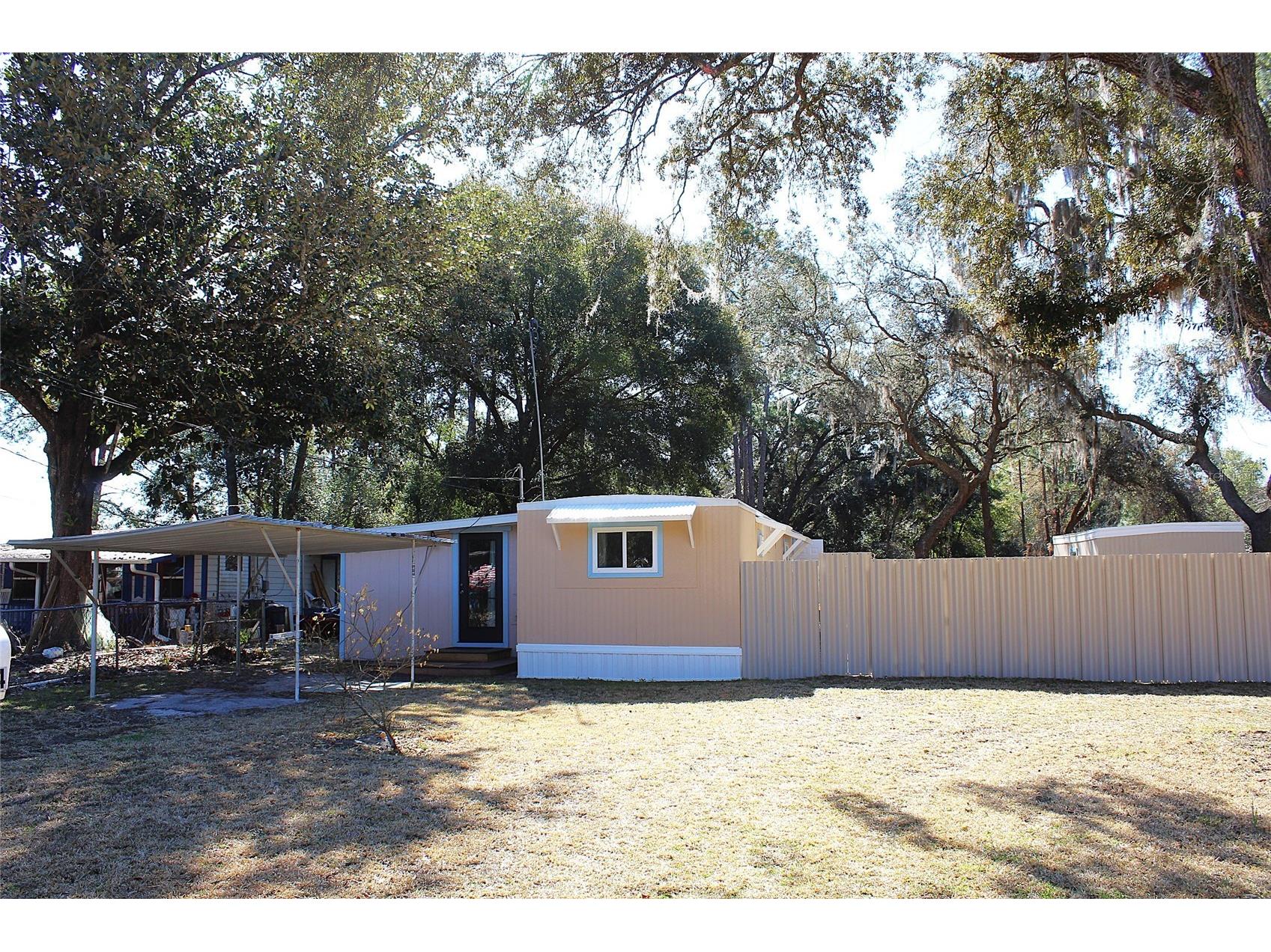 18664 SE 21st Place Silver Springs FL 34488 OM718757 image1