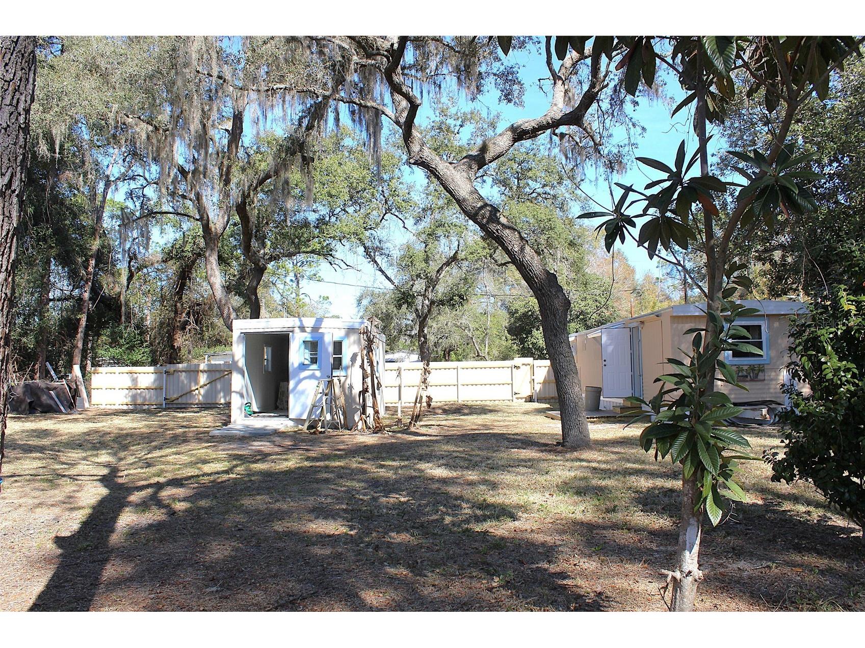 18664 SE 21st Place Silver Springs FL 34488 OM718757 image8