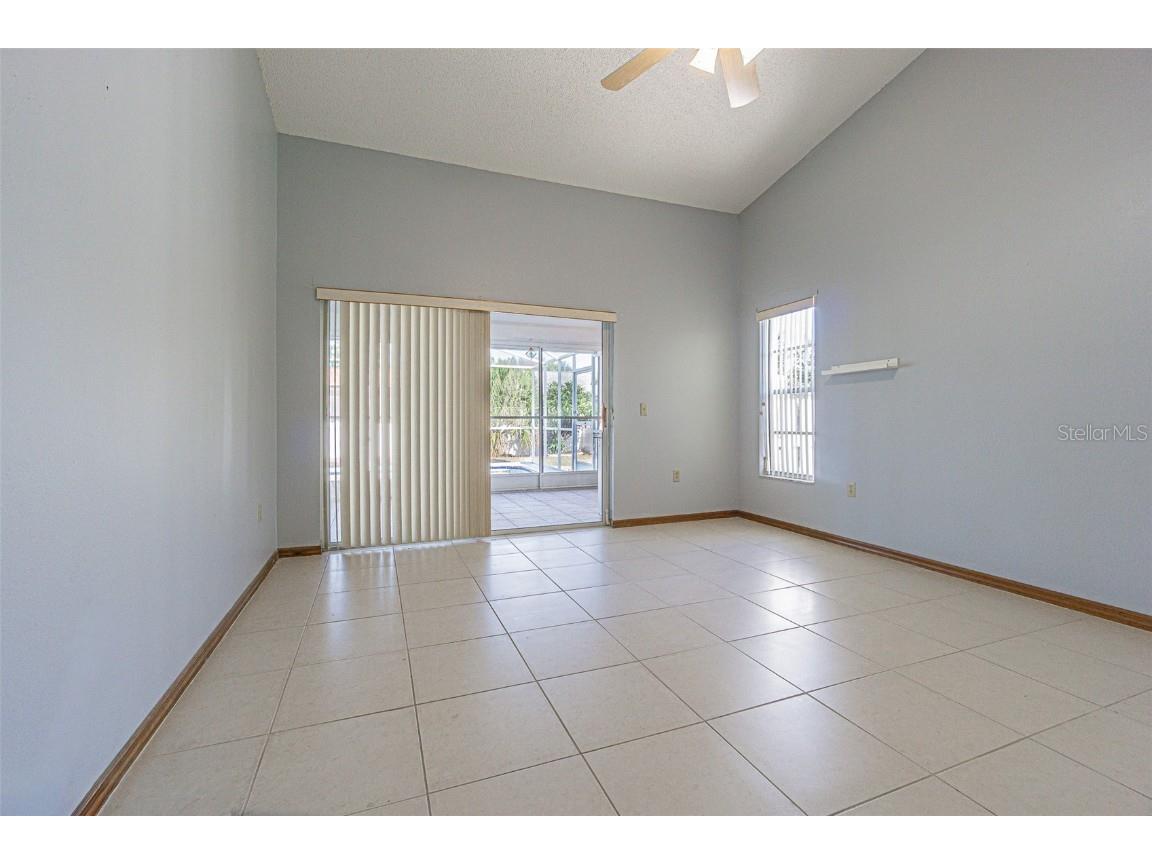 18664 White Pine Circle Hudson FL 34667 TB8455238 image13