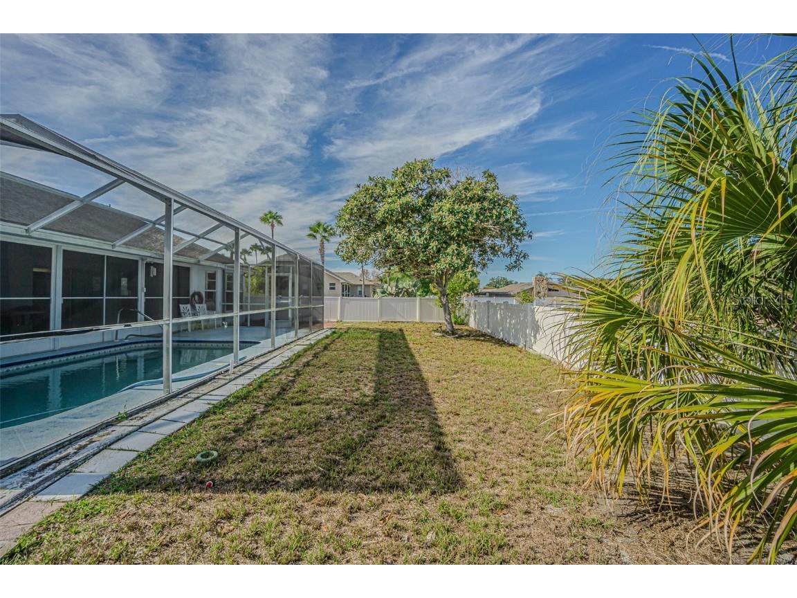 18664 White Pine Circle Hudson FL 34667 TB8455238 image25