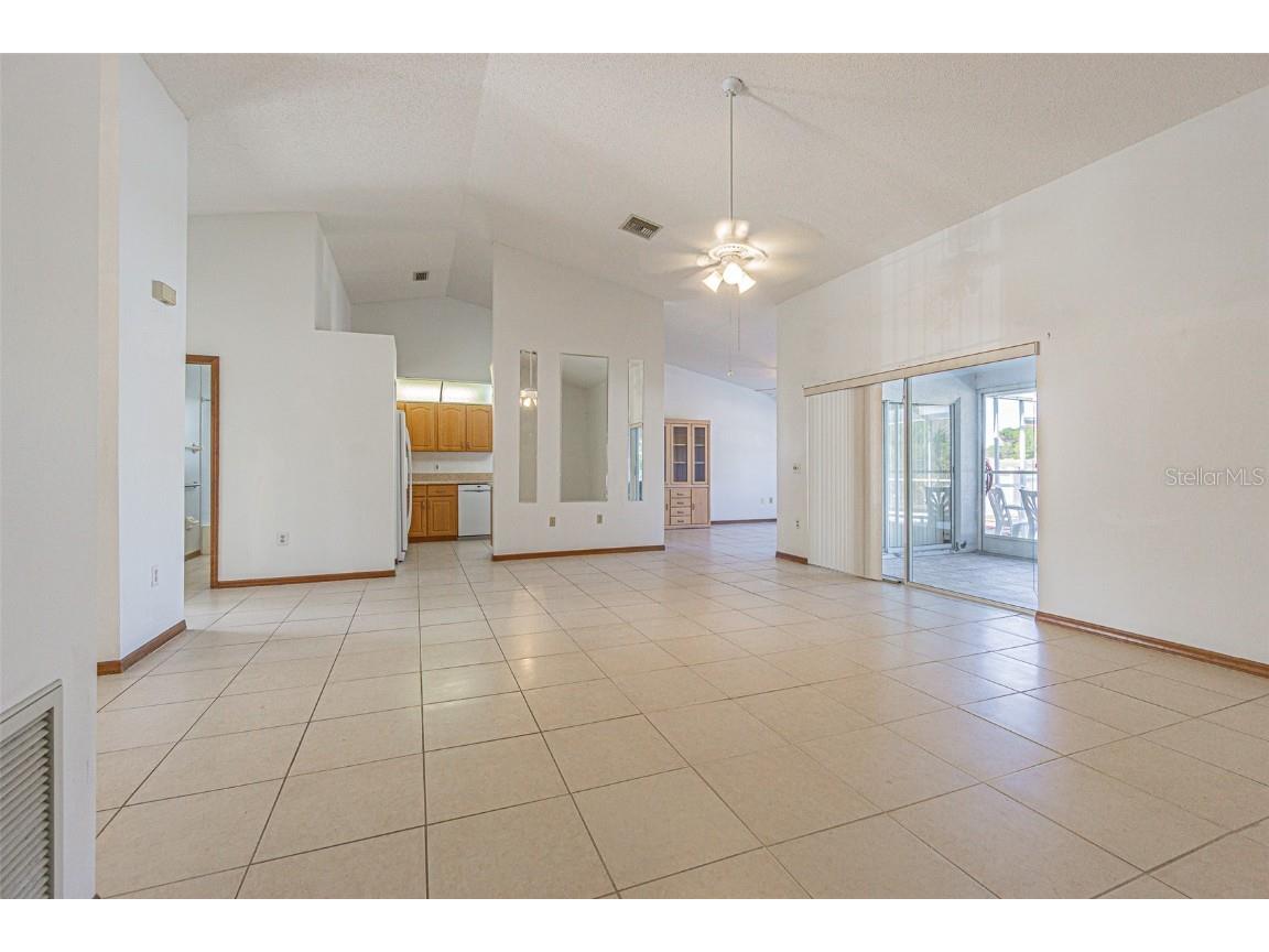 18664 White Pine Circle Hudson FL 34667 TB8455238 image5