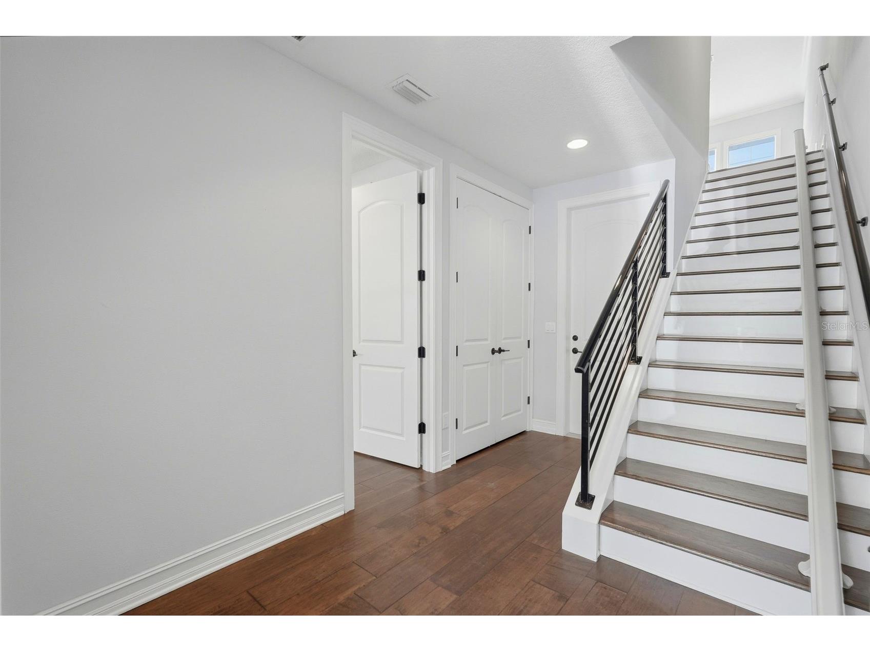 1867 5th Street N Saint Petersburg FL 33704 - Crescent TB8513195 image11