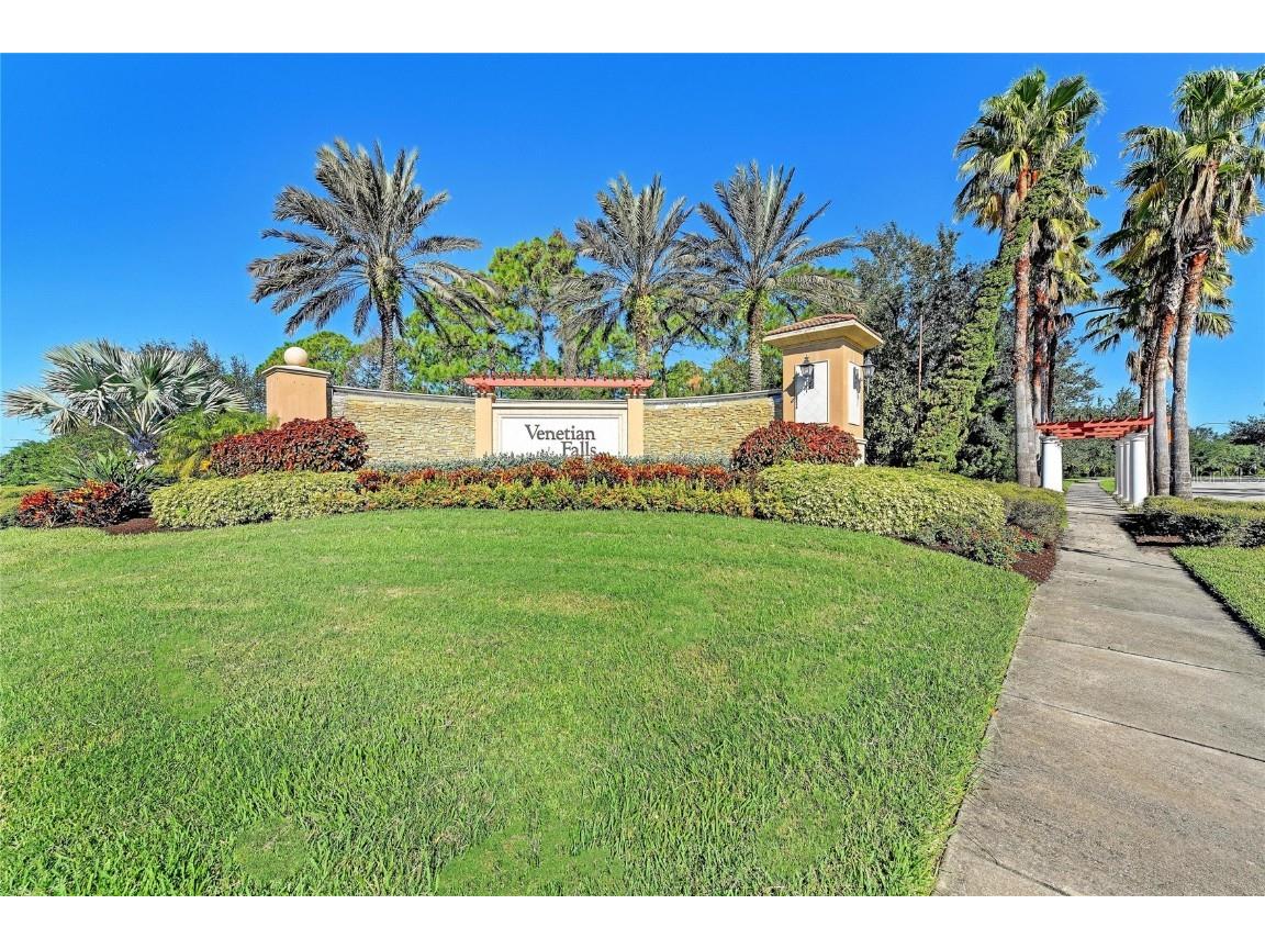 1867 Batello Drive Venice FL 34292 A4674472 image35