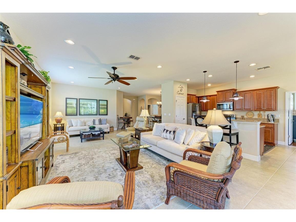 1867 Batello Drive Venice FL 34292 A4674472 image8