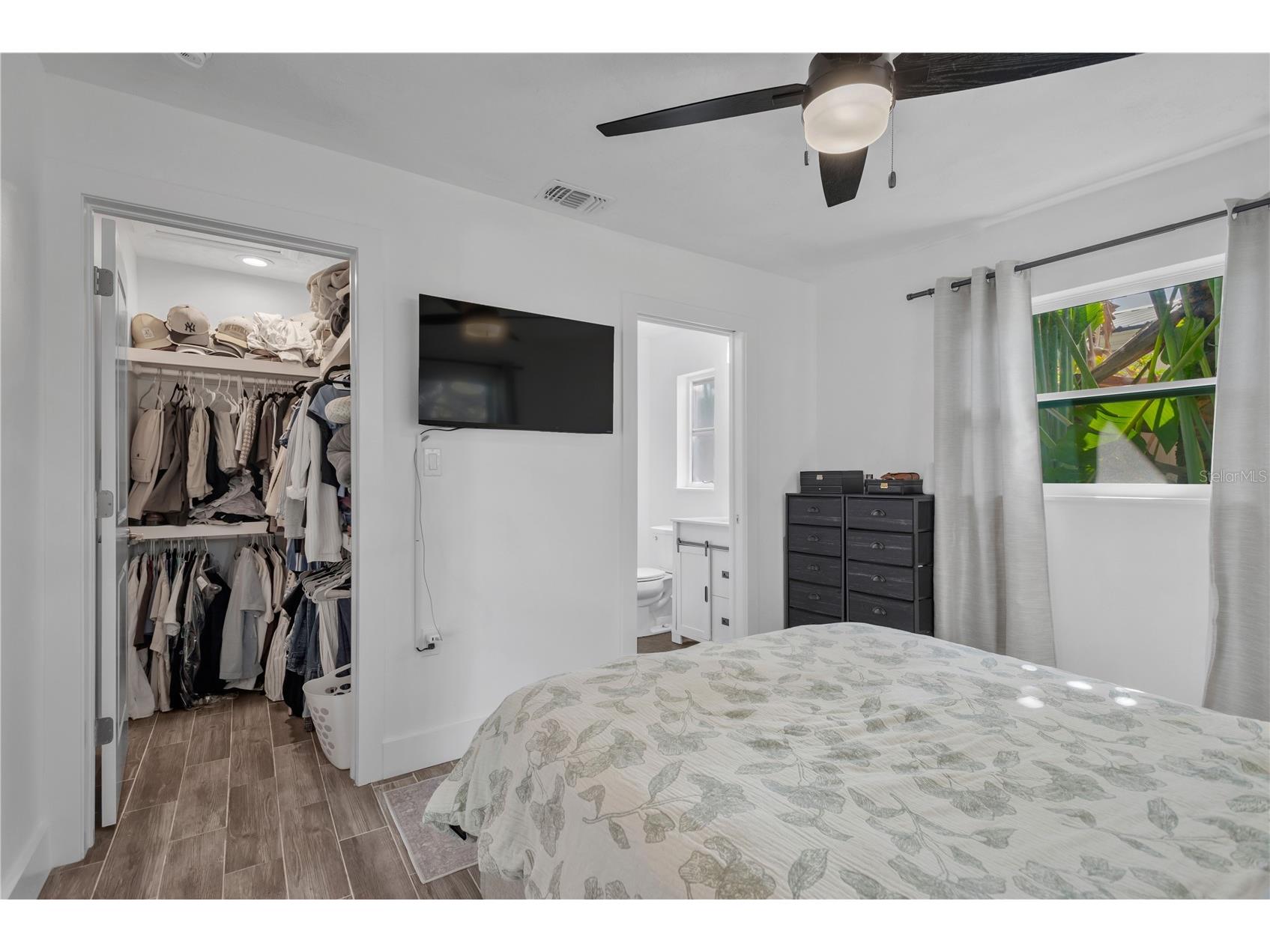 1867 Maryland Avenue NE Saint Petersburg FL 33703 A4684795 image16