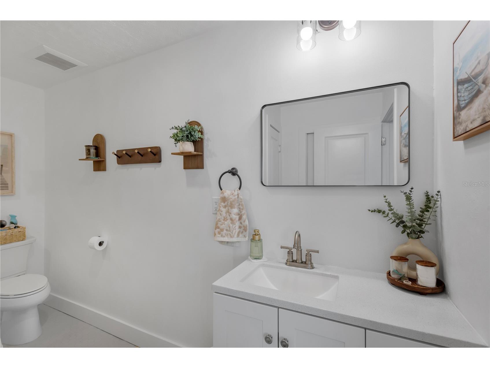 1867 Maryland Avenue NE Saint Petersburg FL 33703 A4684795 image21