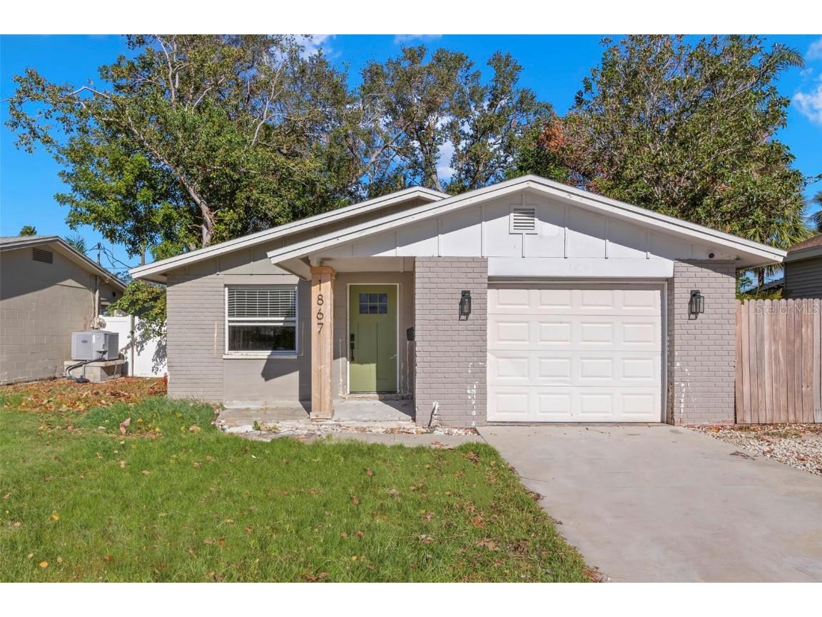 1867 Nevada Avenue NE Saint Petersburg FL 33703 TB8324264 image1