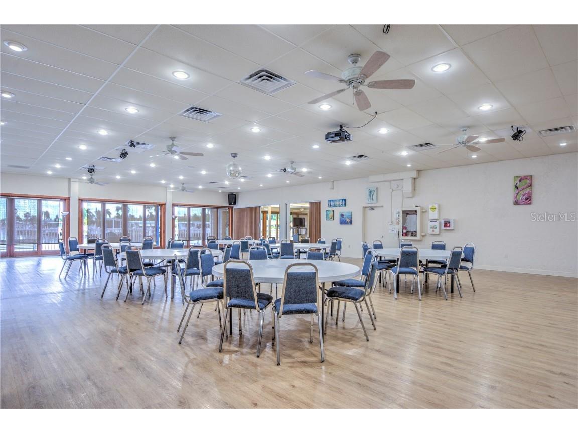 18675 Us Highway 19 N #217 Clearwater FL 33764 TB8454149 image31