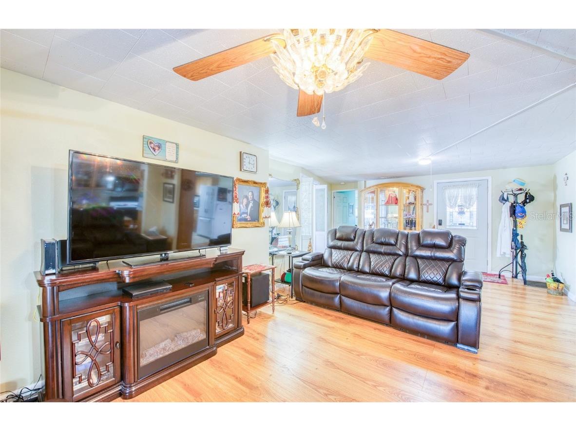 18675 Us Highway 19 N #303 Clearwater FL 33764 TB8441130 image14