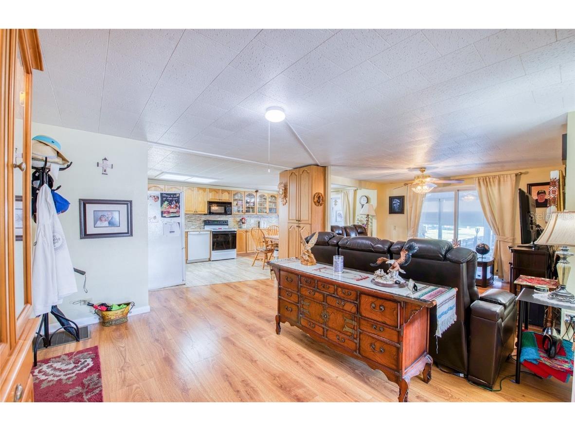 18675 Us Highway 19 N #303 Clearwater FL 33764 TB8441130 image16