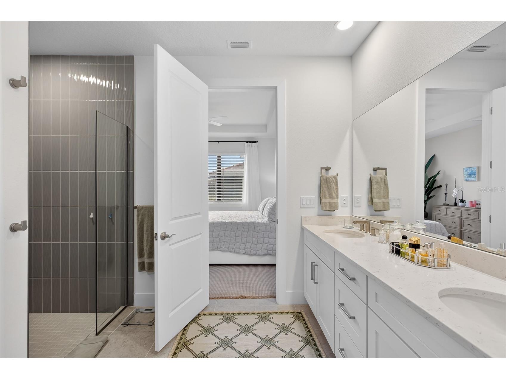 18679 Dayspring Place Venice FL 34293 D6146628 image30