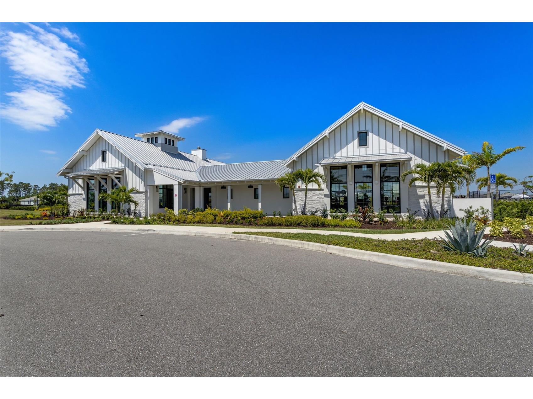 18679 Dayspring Place Venice FL 34293 D6146628 image44