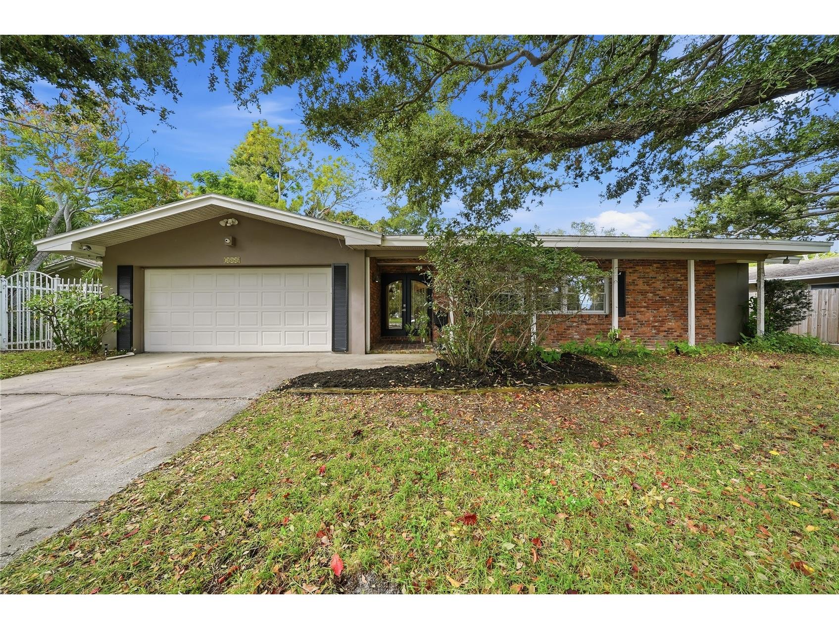 1868 Juarez Way S Saint Petersburg FL 33712 TB8453355 image1