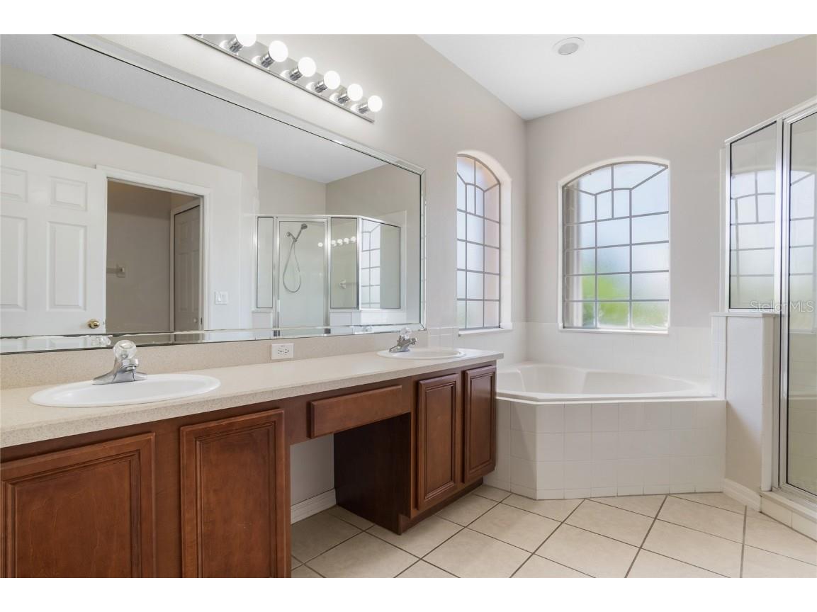 1868 Marsh Wren Court Ocoee FL 34761 O6323990 image30