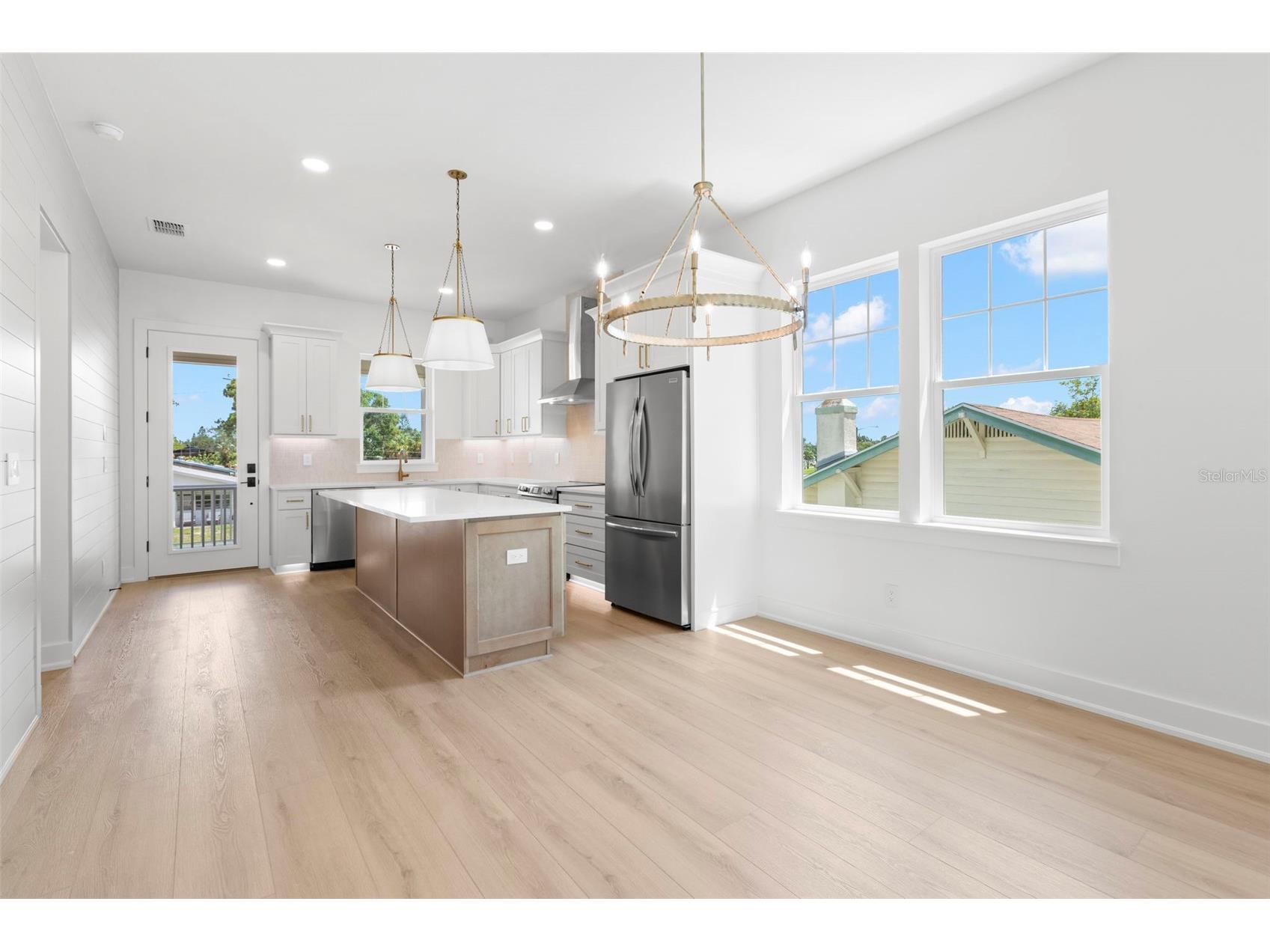 1868 Mississippi Avenue NE Saint Petersburg FL 33703 TB8521432 image14